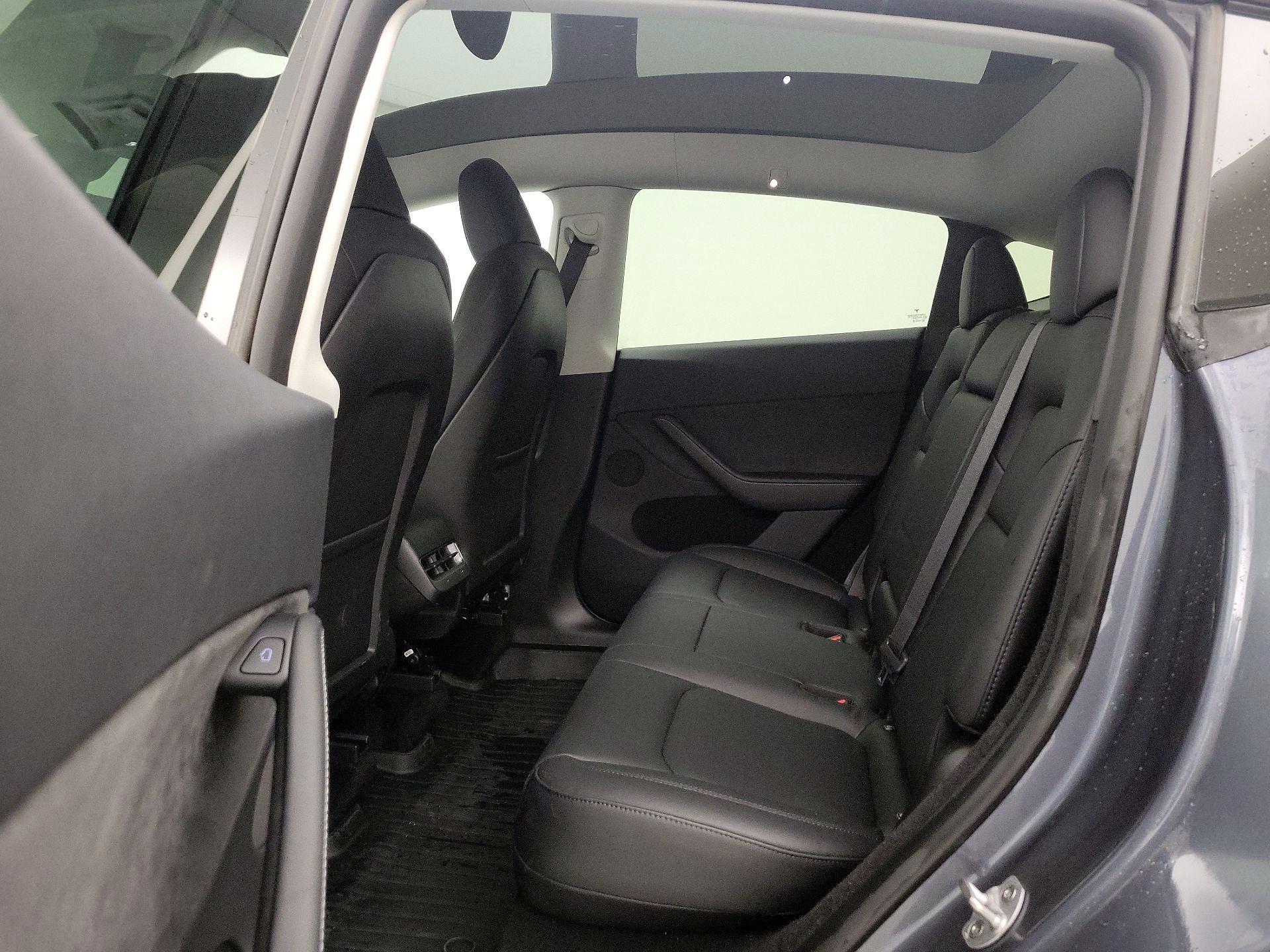 Thumbnail: 2023 Tesla Model Y - 20