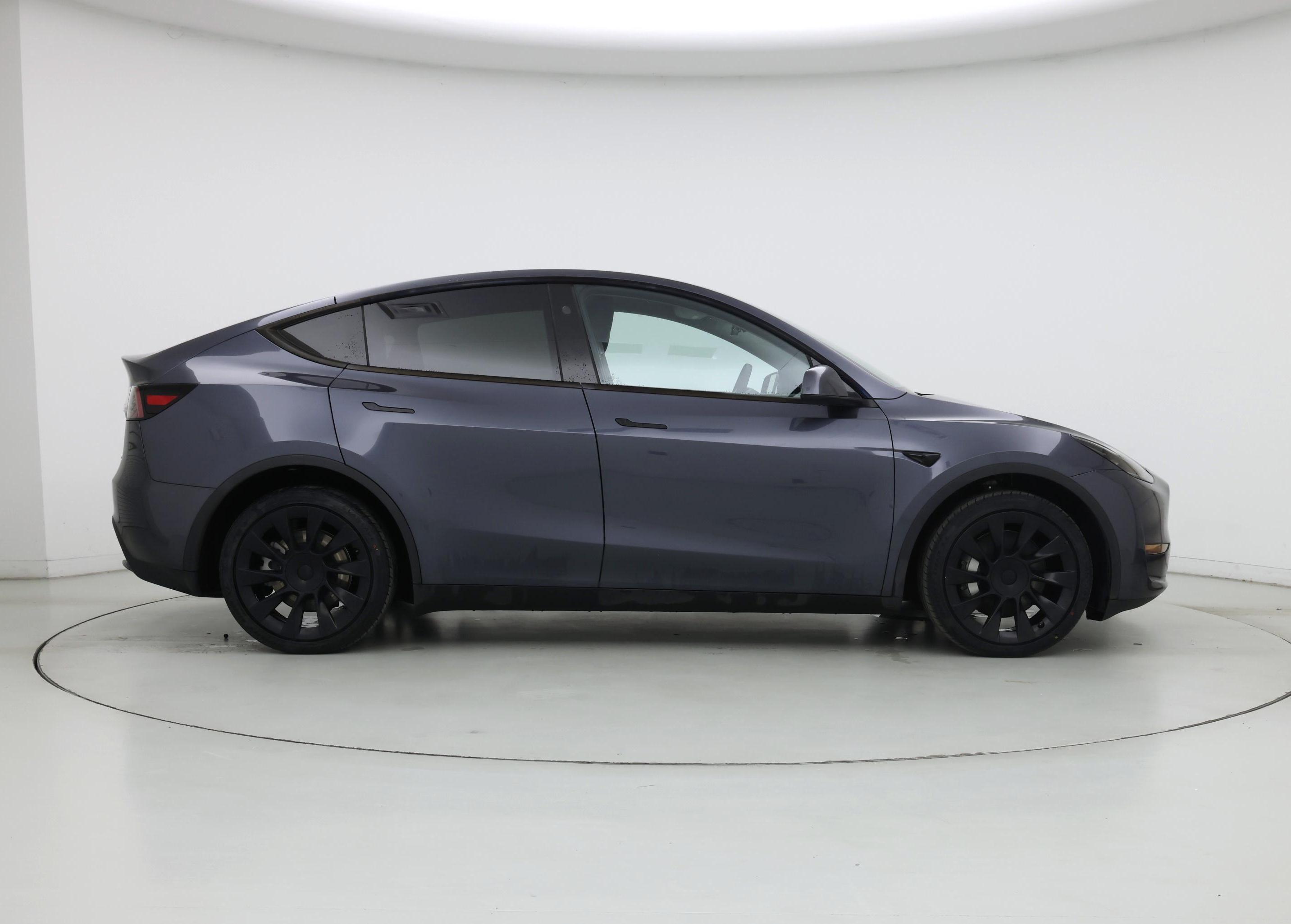 Thumbnail: 2023 Tesla Model Y - 7