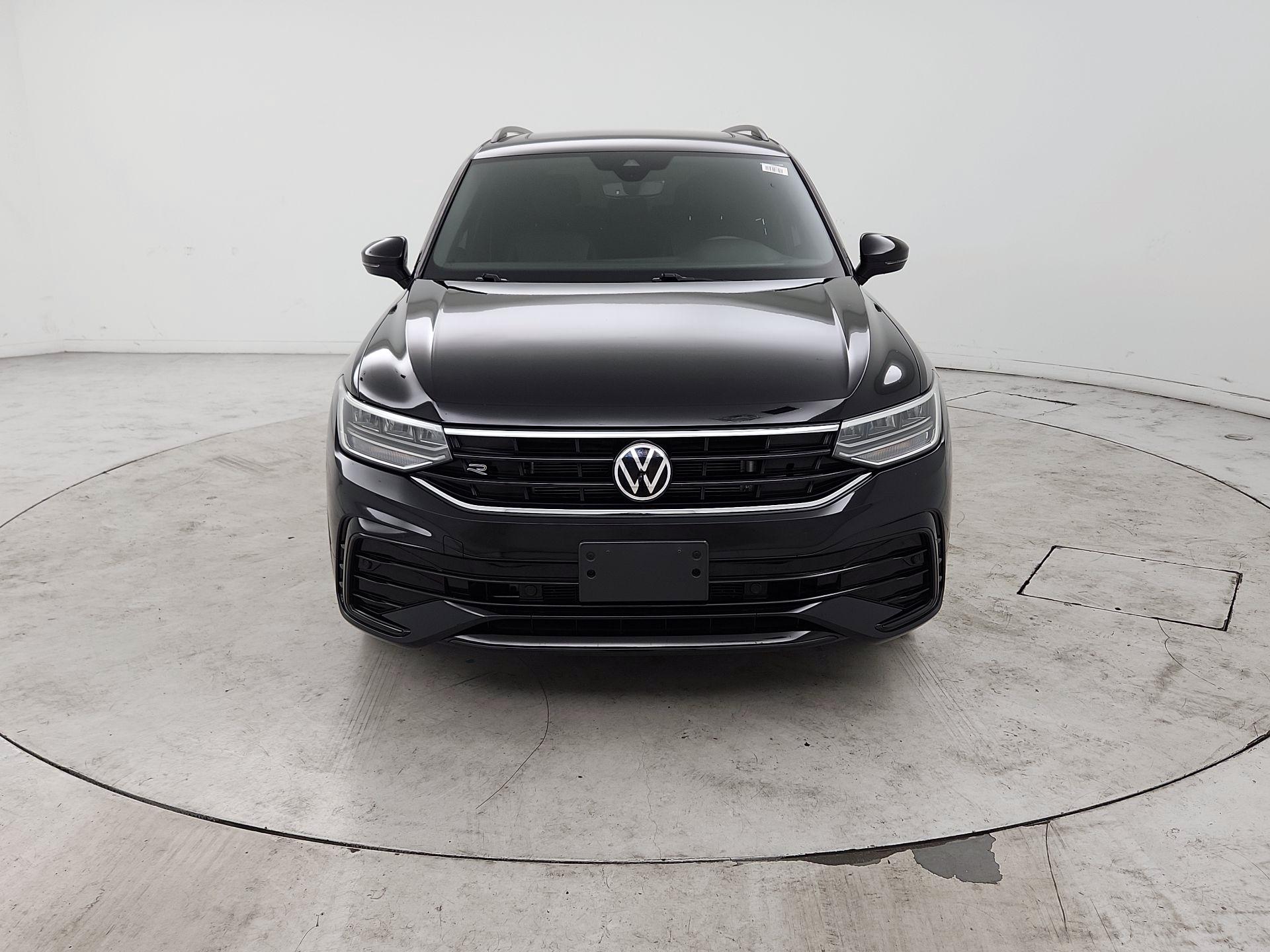 Thumbnail: 2023 Volkswagen Tiguan - 2