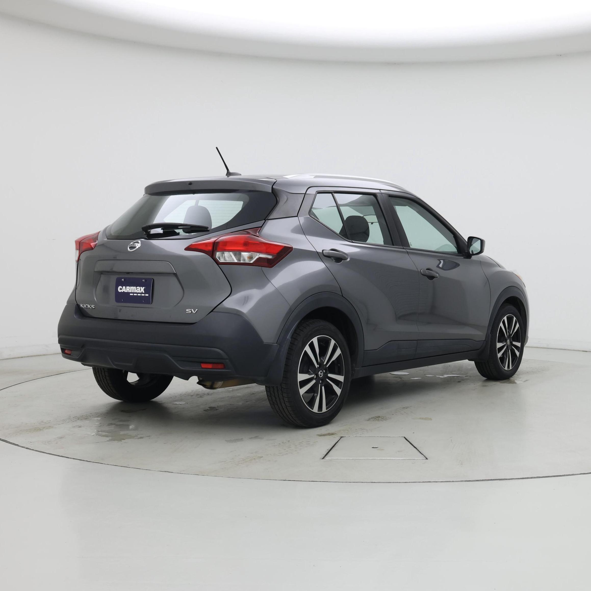 Thumbnail: 2019 Nissan Kicks - 8