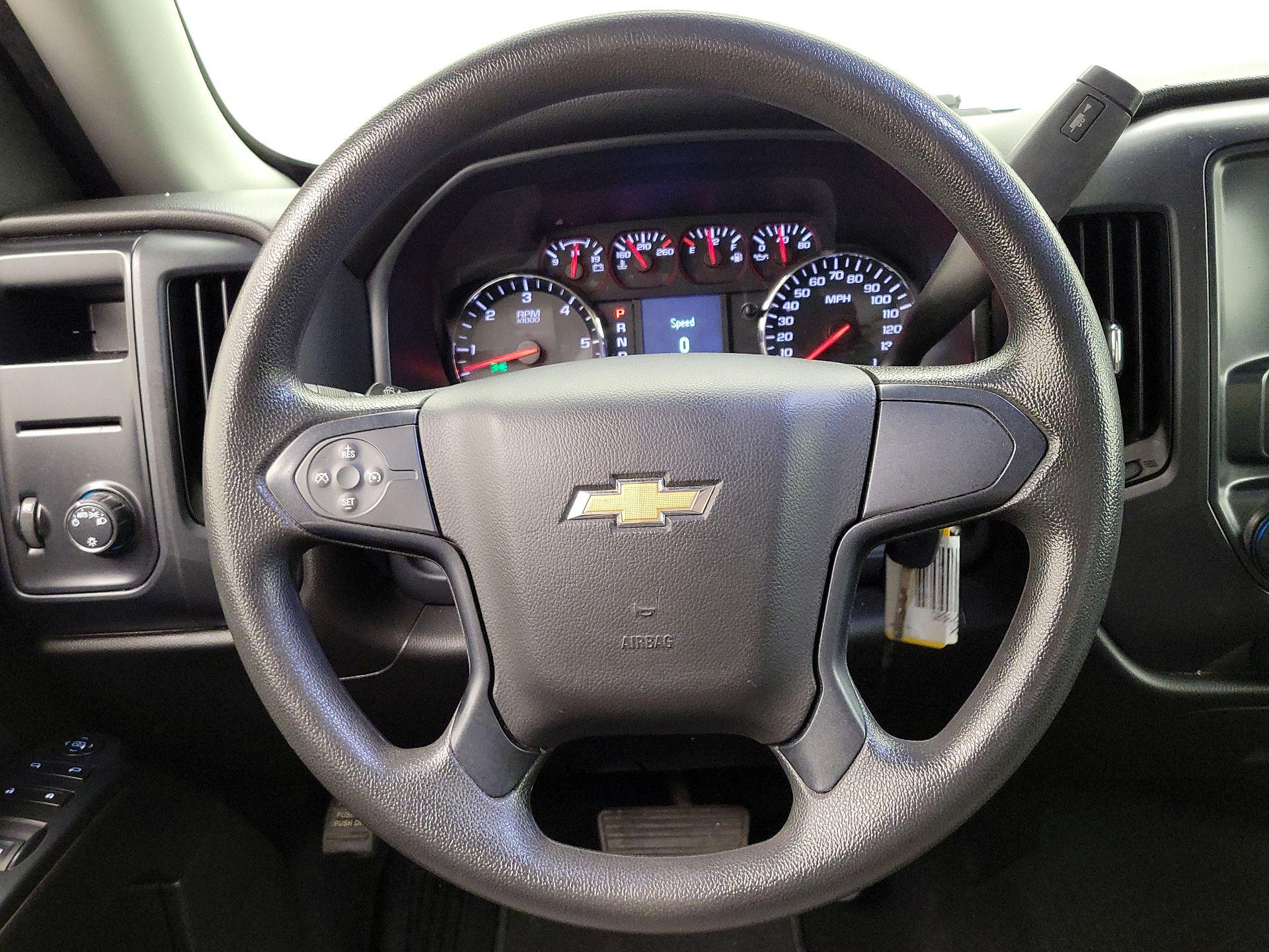 Thumbnail: 2018 Chevrolet Silverado 1500 - 10