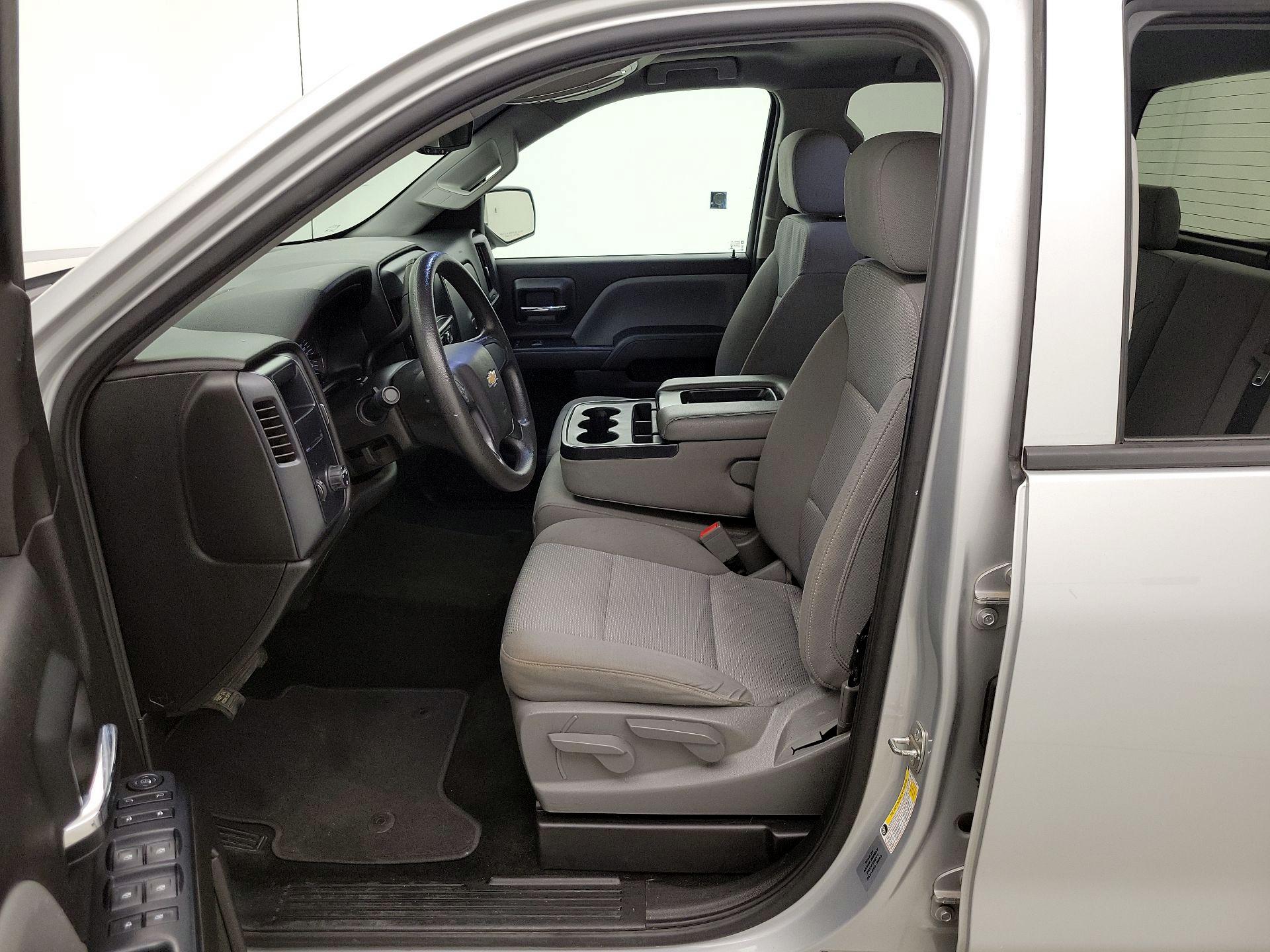 Thumbnail: 2018 Chevrolet Silverado 1500 - 11