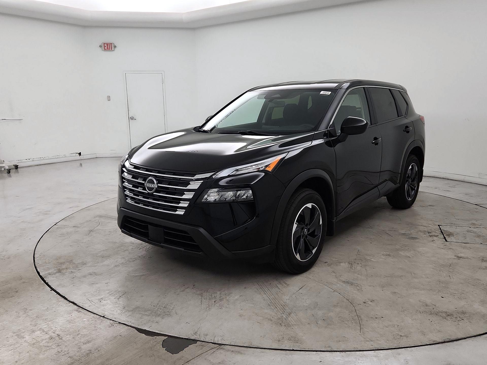 Thumbnail: 2024 Nissan Rogue - 3