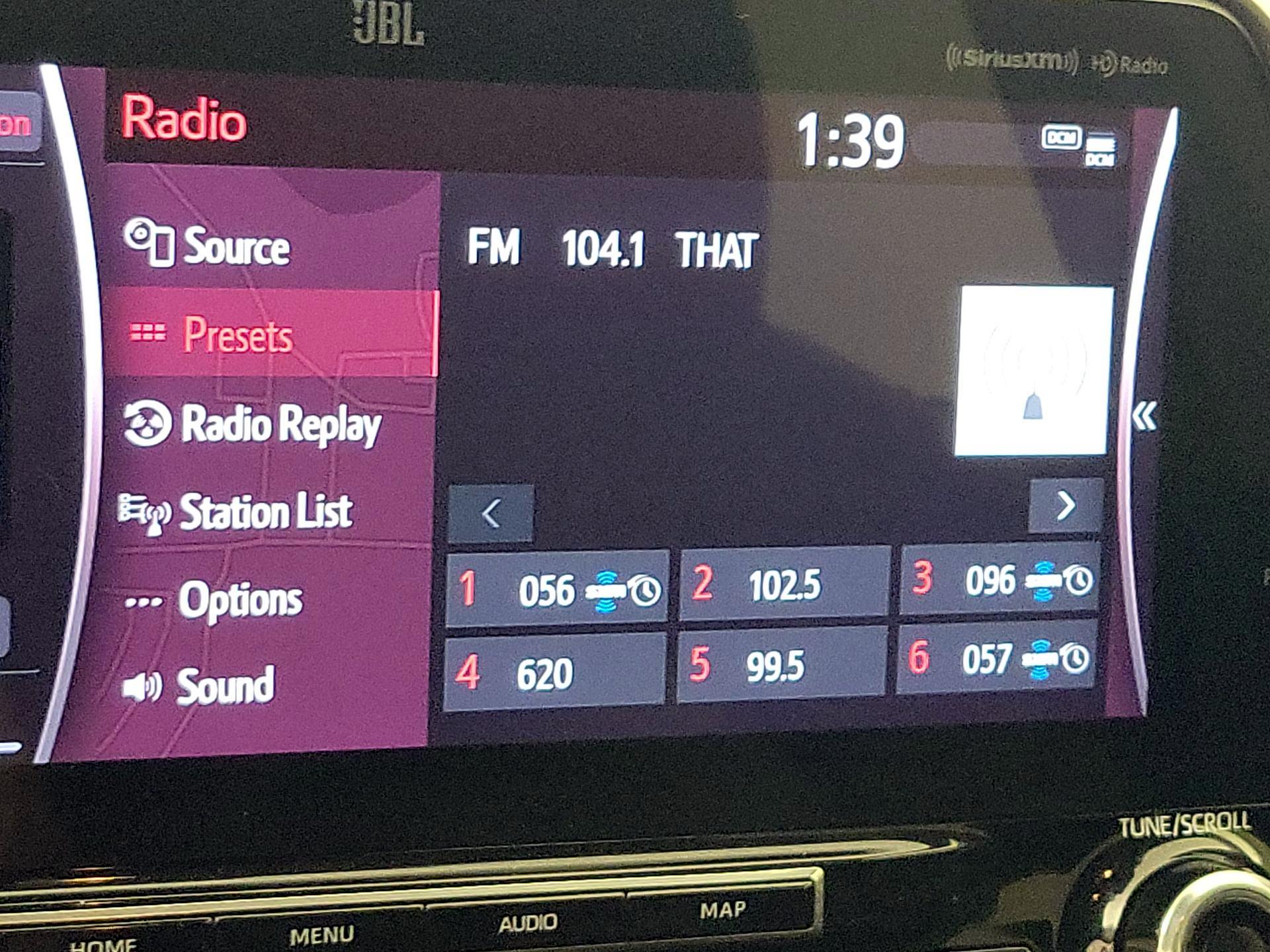 Thumbnail: 2021 Toyota Highlander - 16