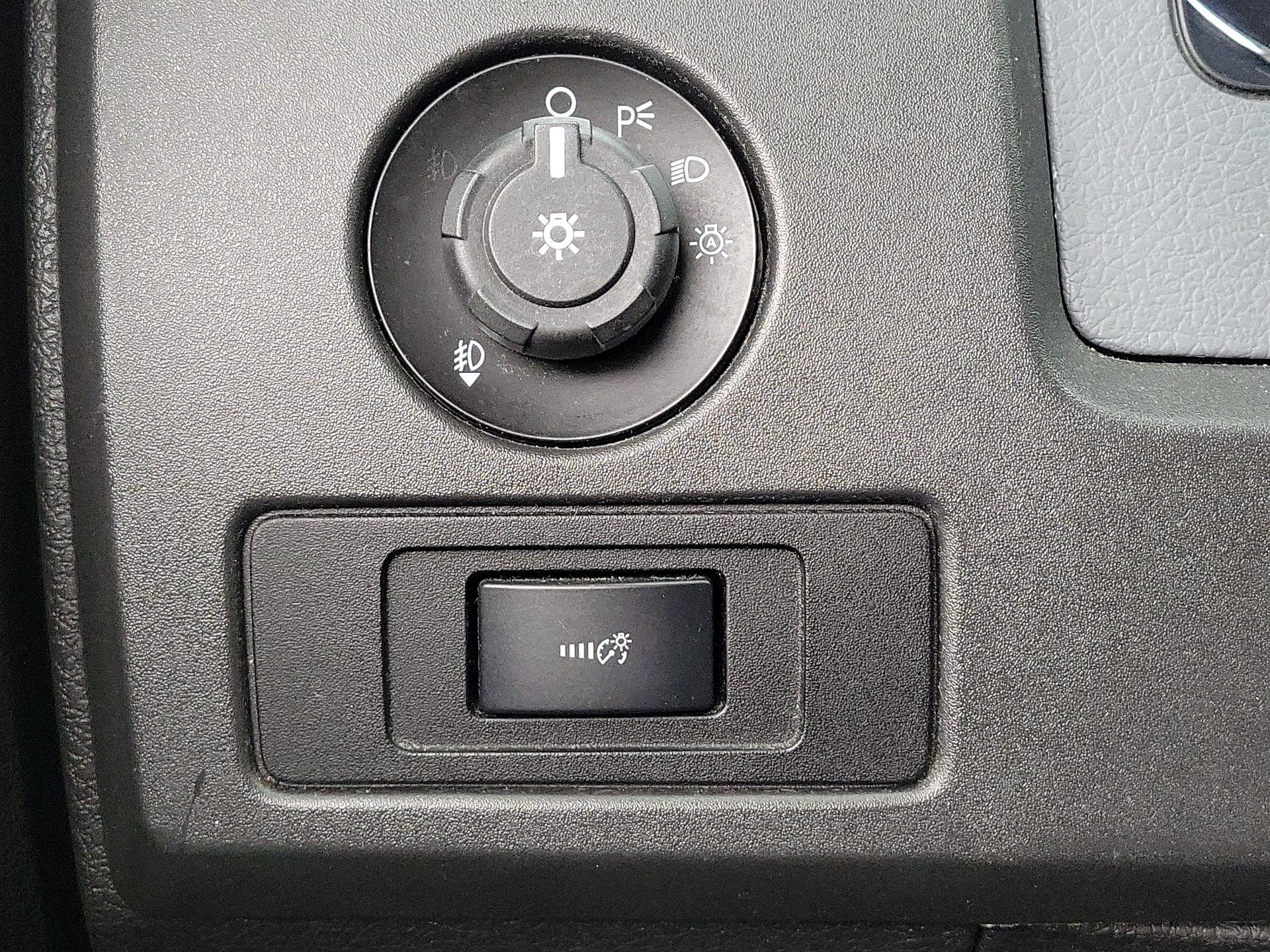 Thumbnail: 2014 Ford F-150 - 13