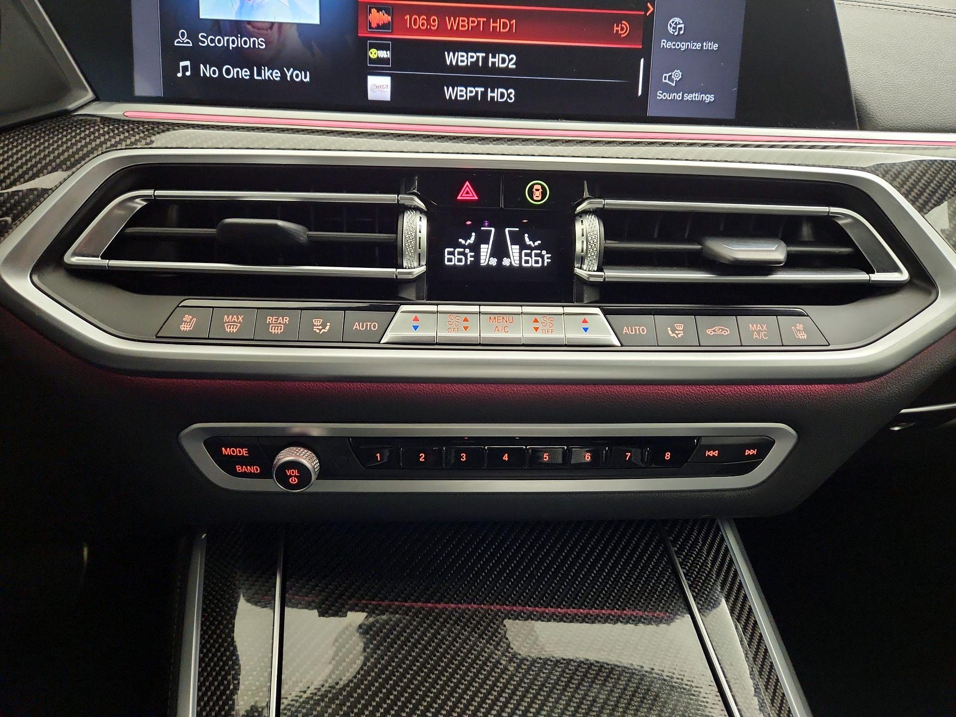 Thumbnail: 2022 BMW X5 - 15