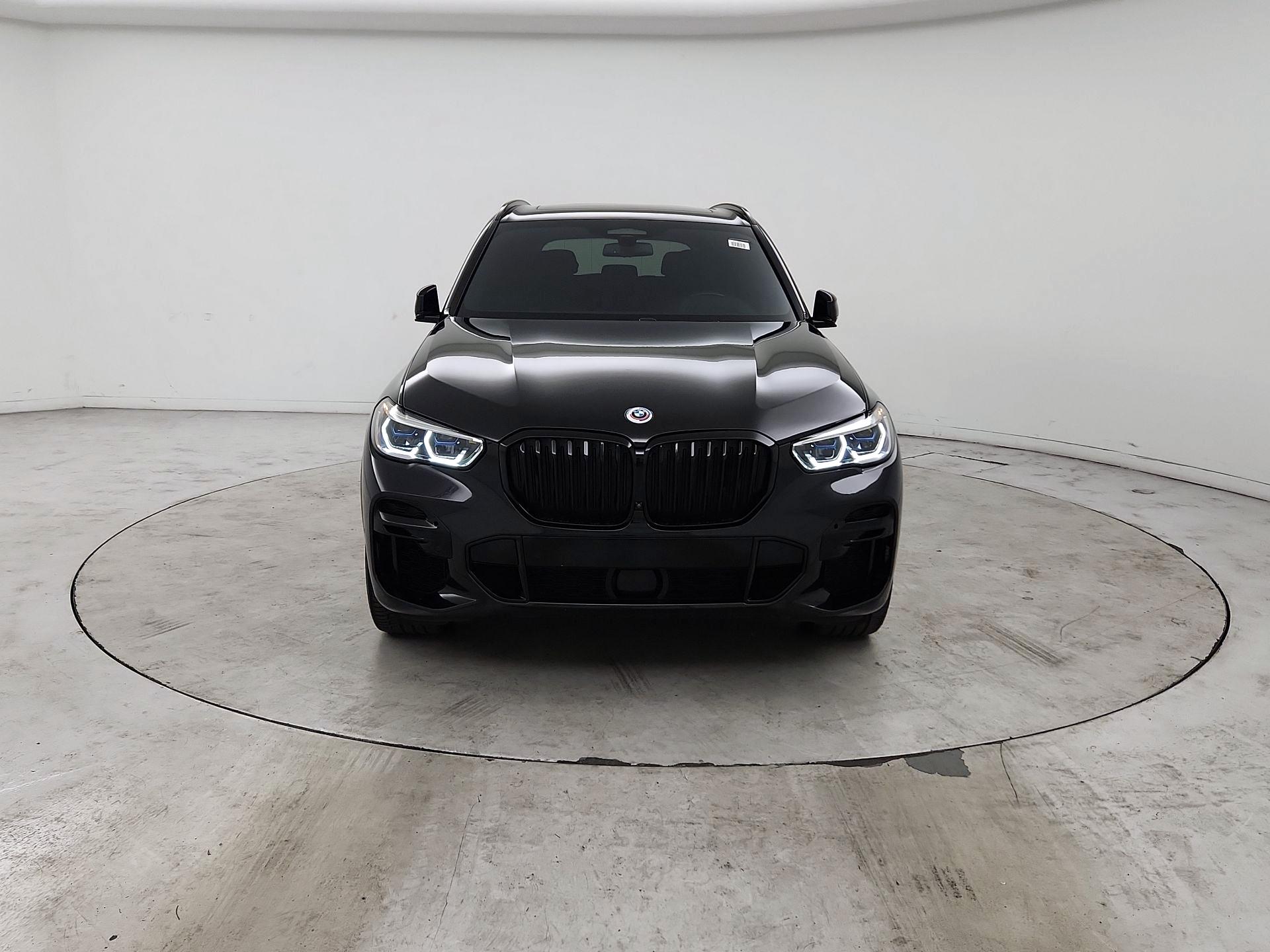 Thumbnail: 2022 BMW X5 - 2