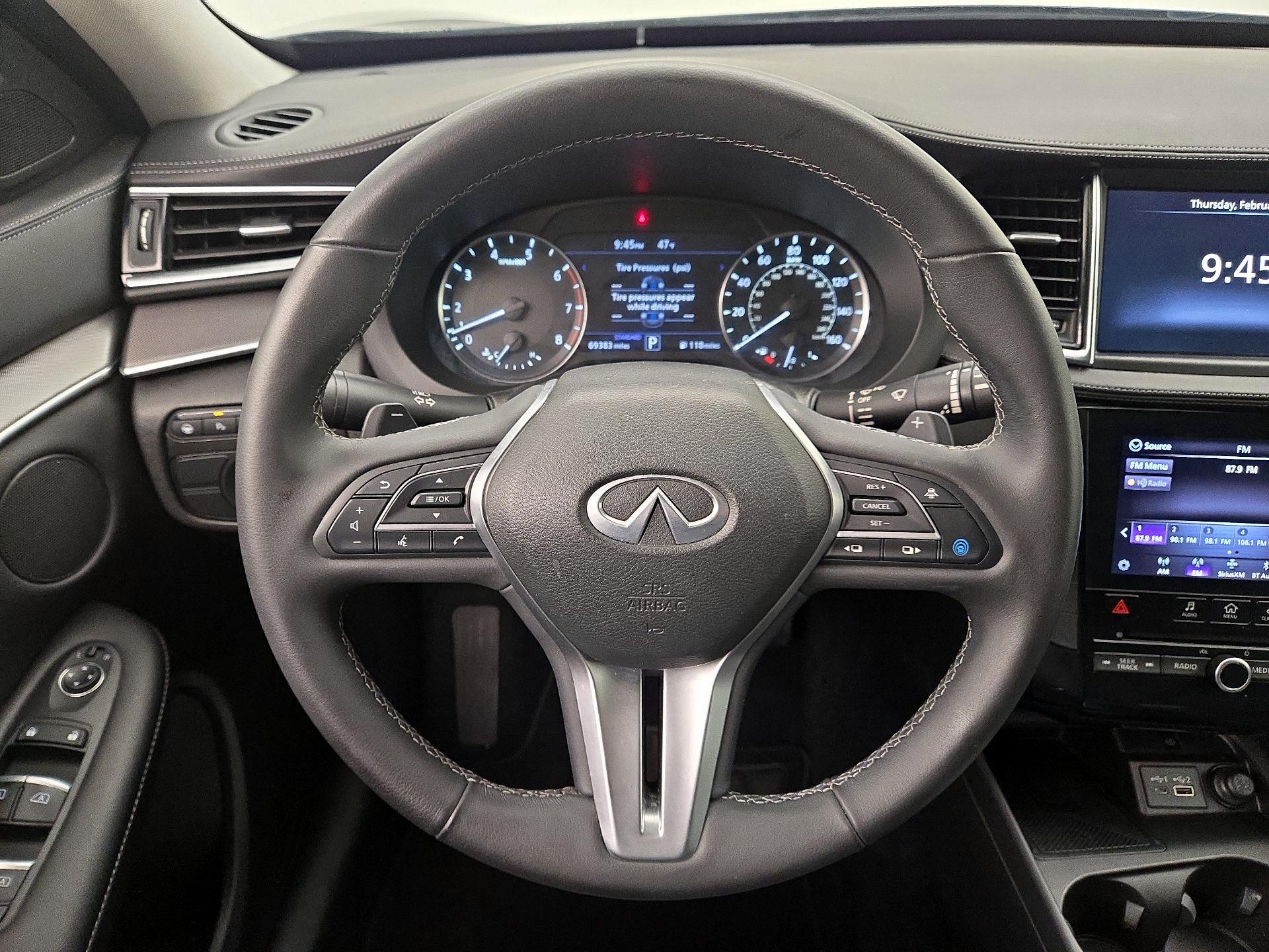 Thumbnail: 2023 INFINITI QX50 - 10