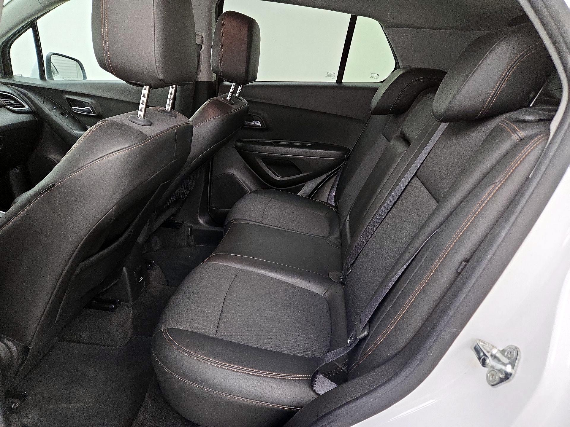 Thumbnail: 2018 Chevrolet Trax - 19