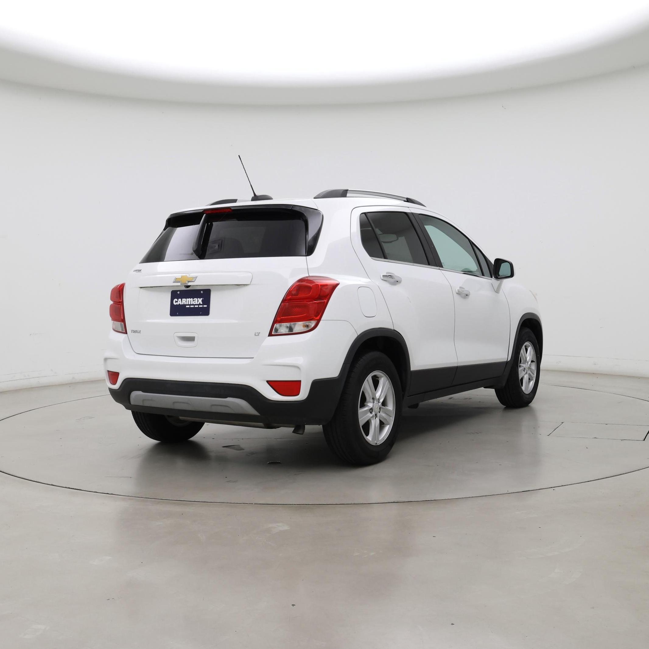 Thumbnail: 2018 Chevrolet Trax - 8