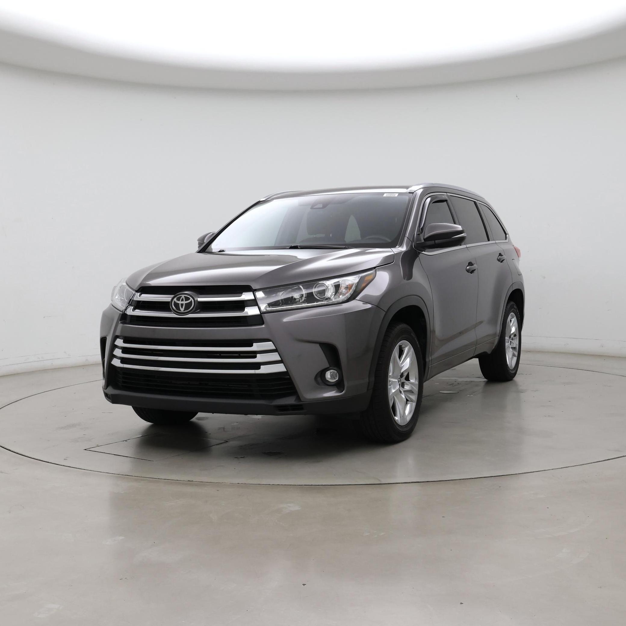 Thumbnail: 2019 Toyota Highlander - 4