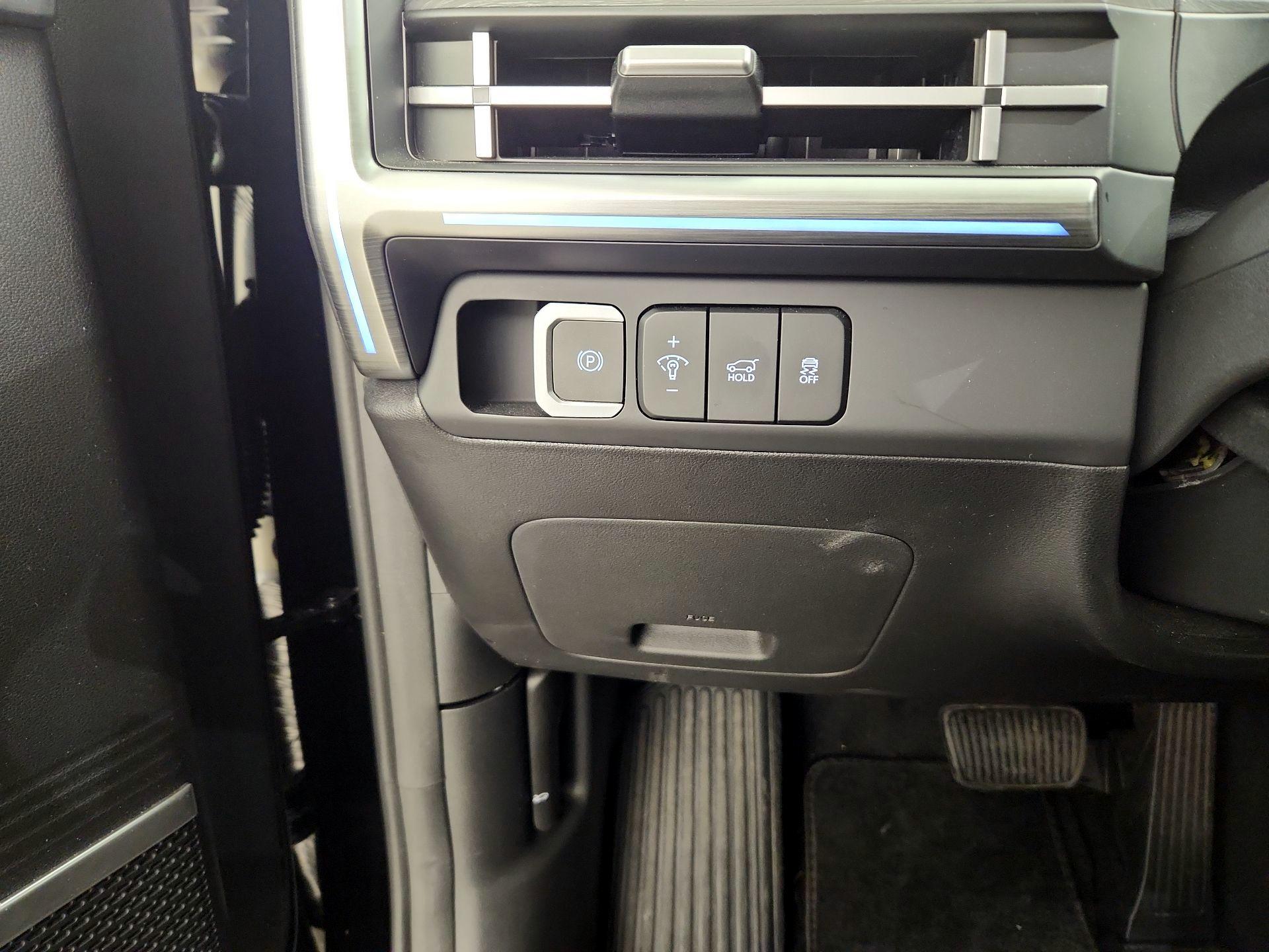 Thumbnail: 2024 Hyundai Santa Fe - 11