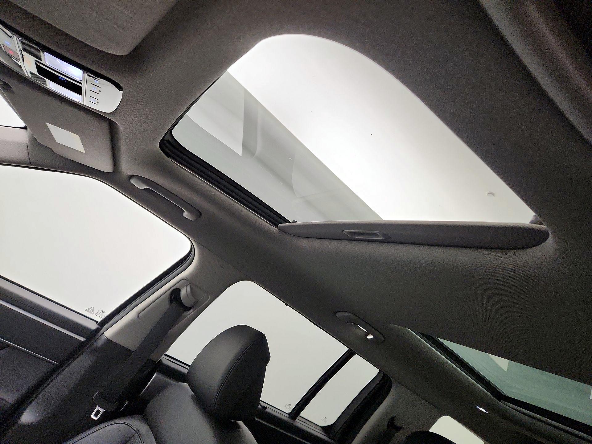 Thumbnail: 2024 Hyundai Santa Fe - 18