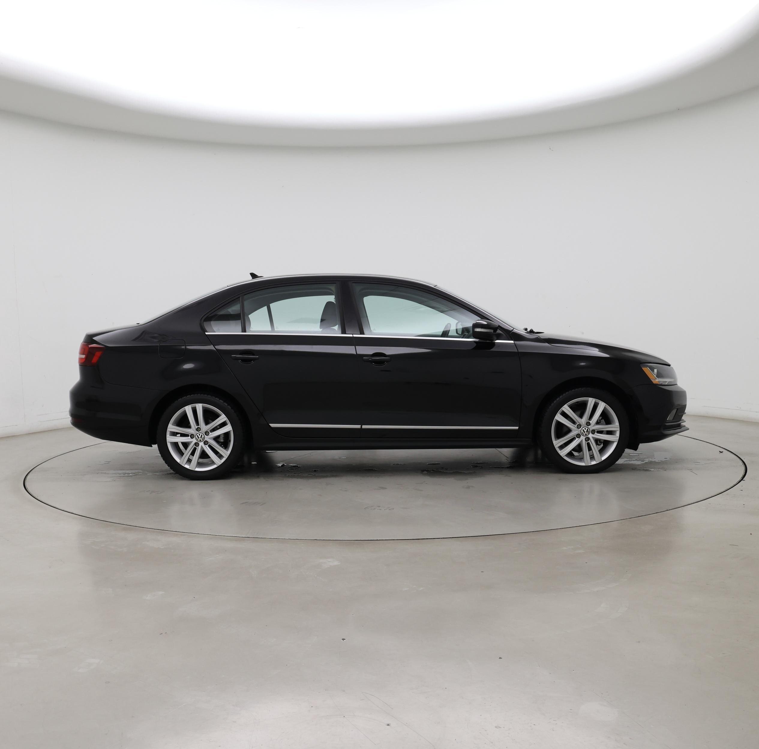 Thumbnail: 2017 Volkswagen Jetta - 7