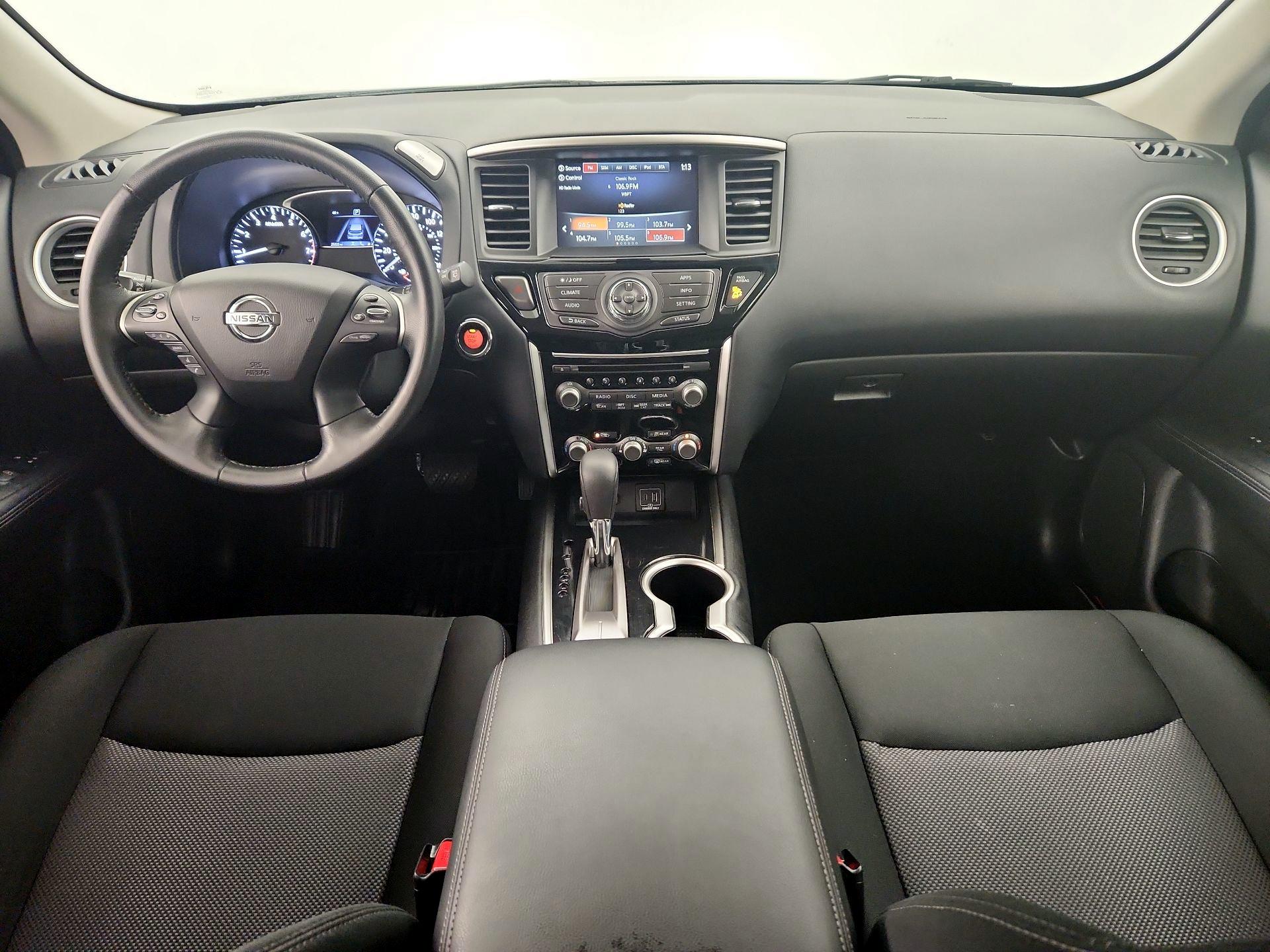 Thumbnail: 2020 Nissan Pathfinder - 9