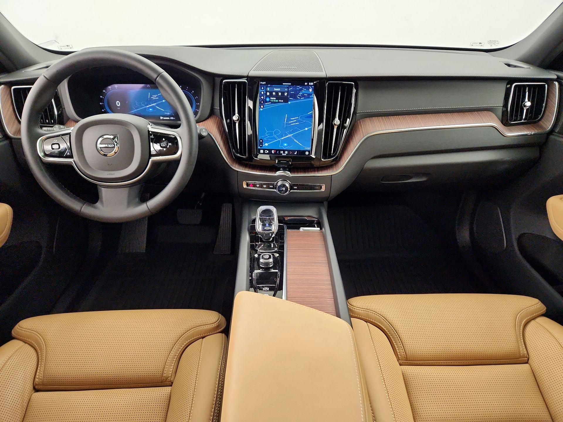 Thumbnail: 2024 Volvo XC60 - 9