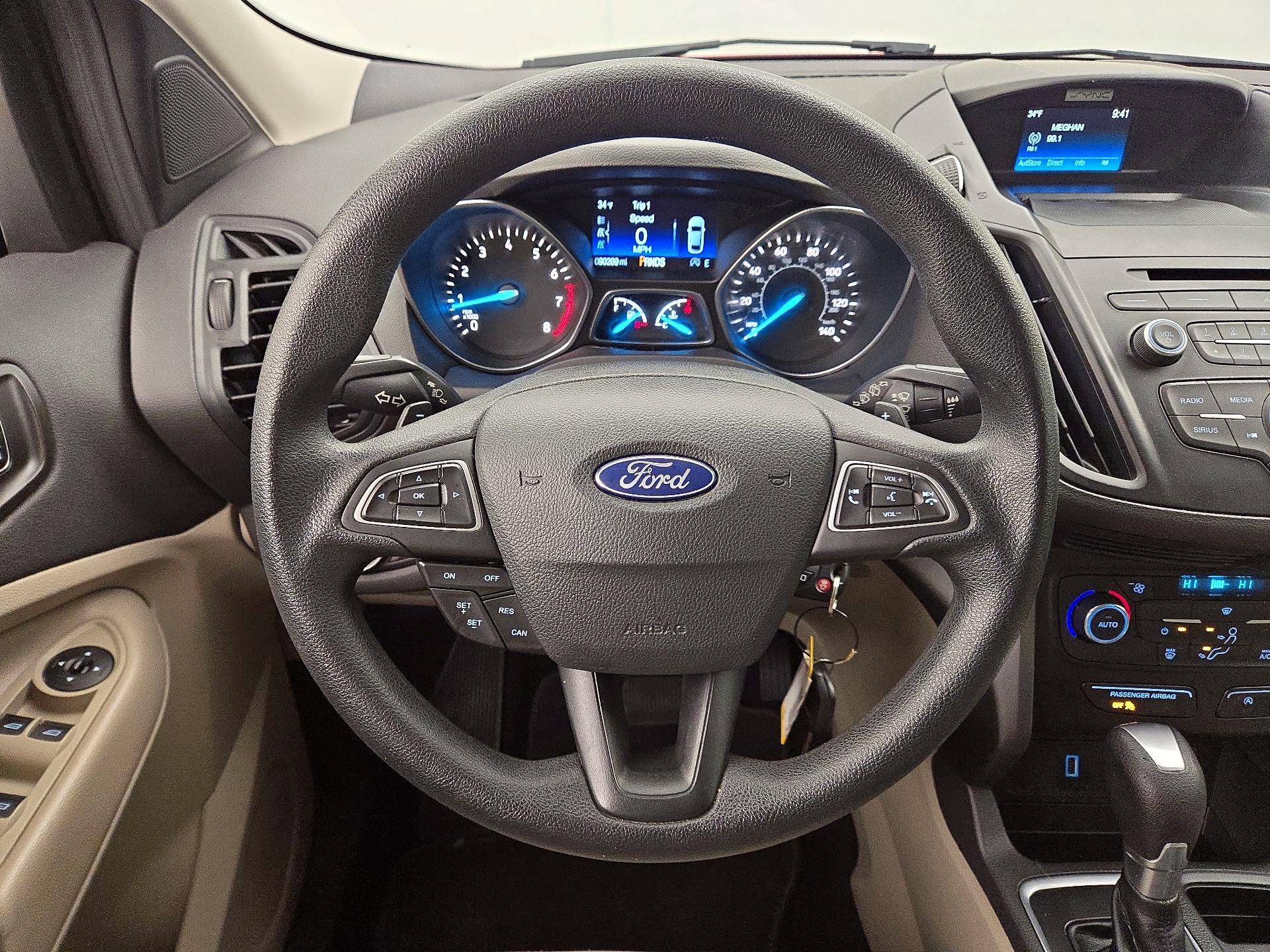 Thumbnail: 2017 Ford Escape - 10