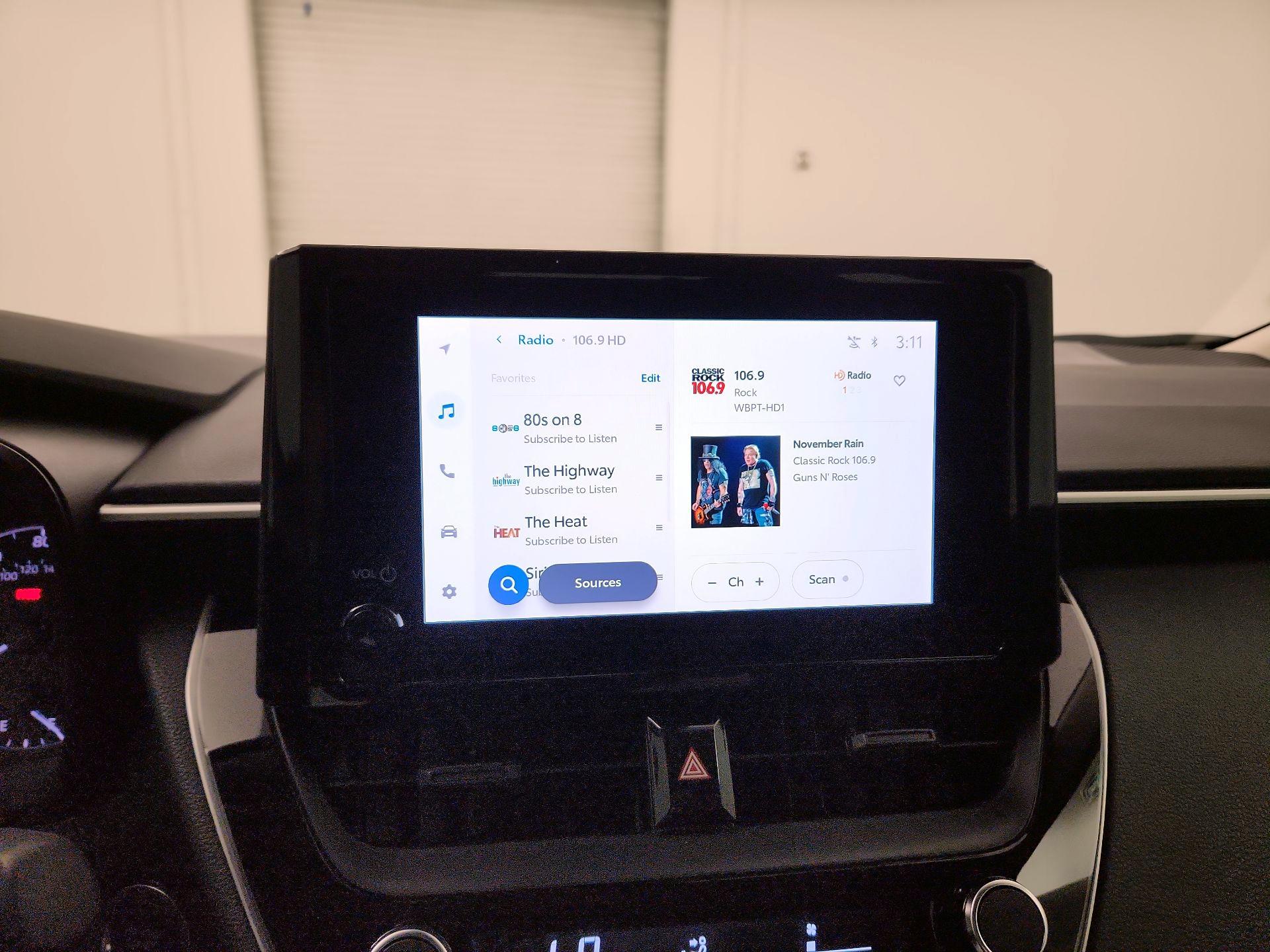 Thumbnail: 2025 Toyota Corolla - 13