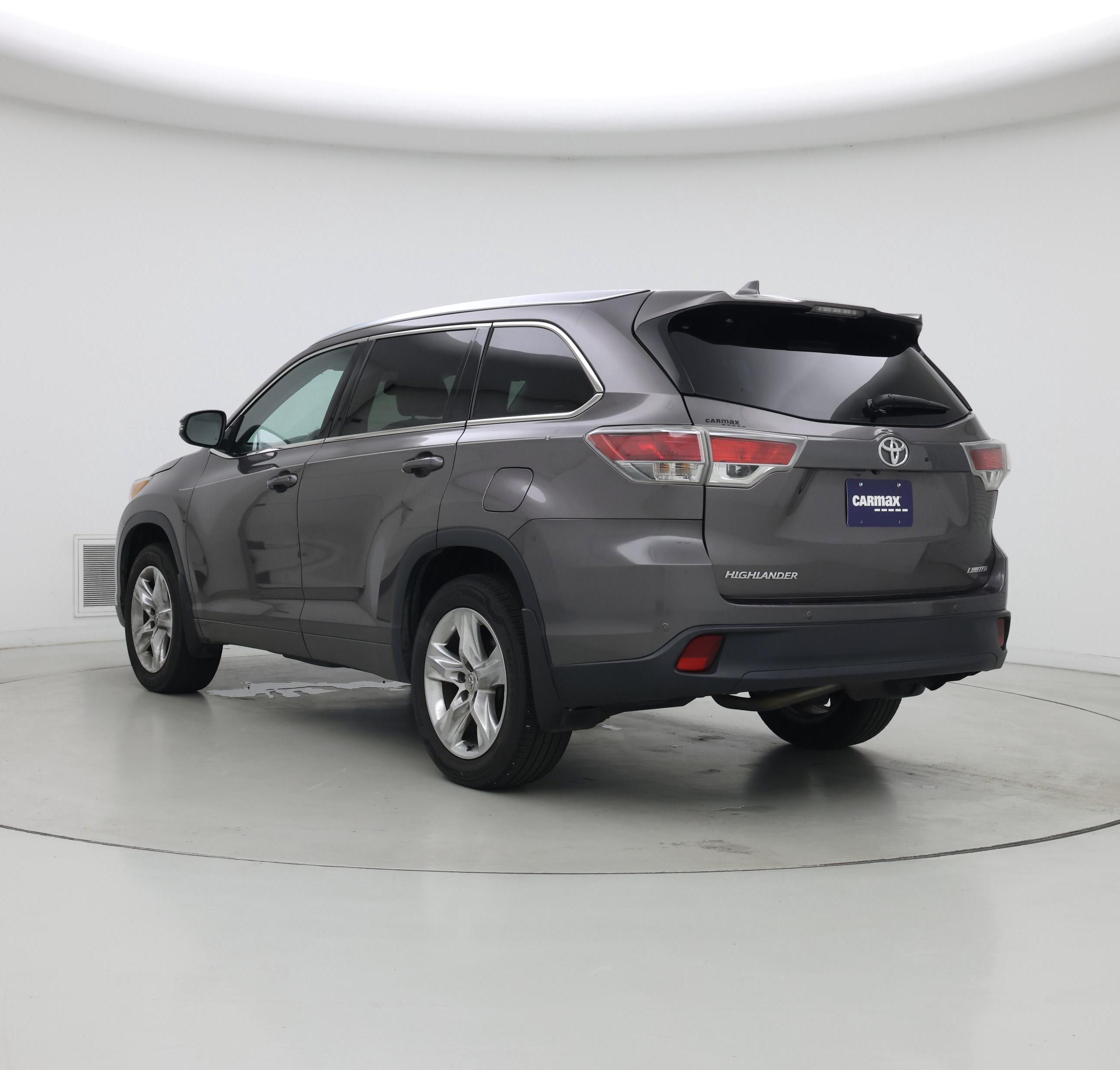 Thumbnail: 2015 Toyota Highlander - 2
