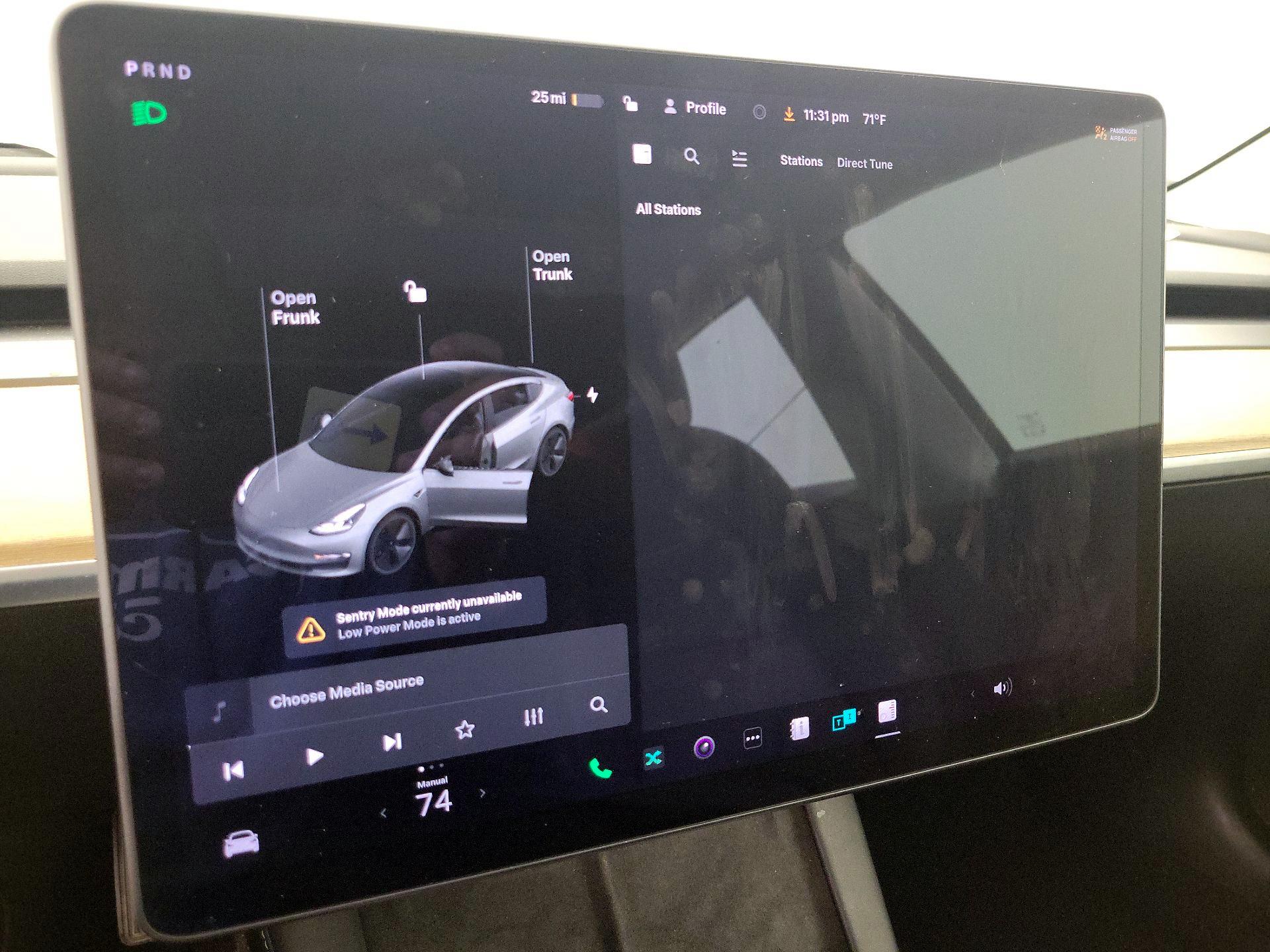 Thumbnail: 2021 Tesla Model 3 - 15