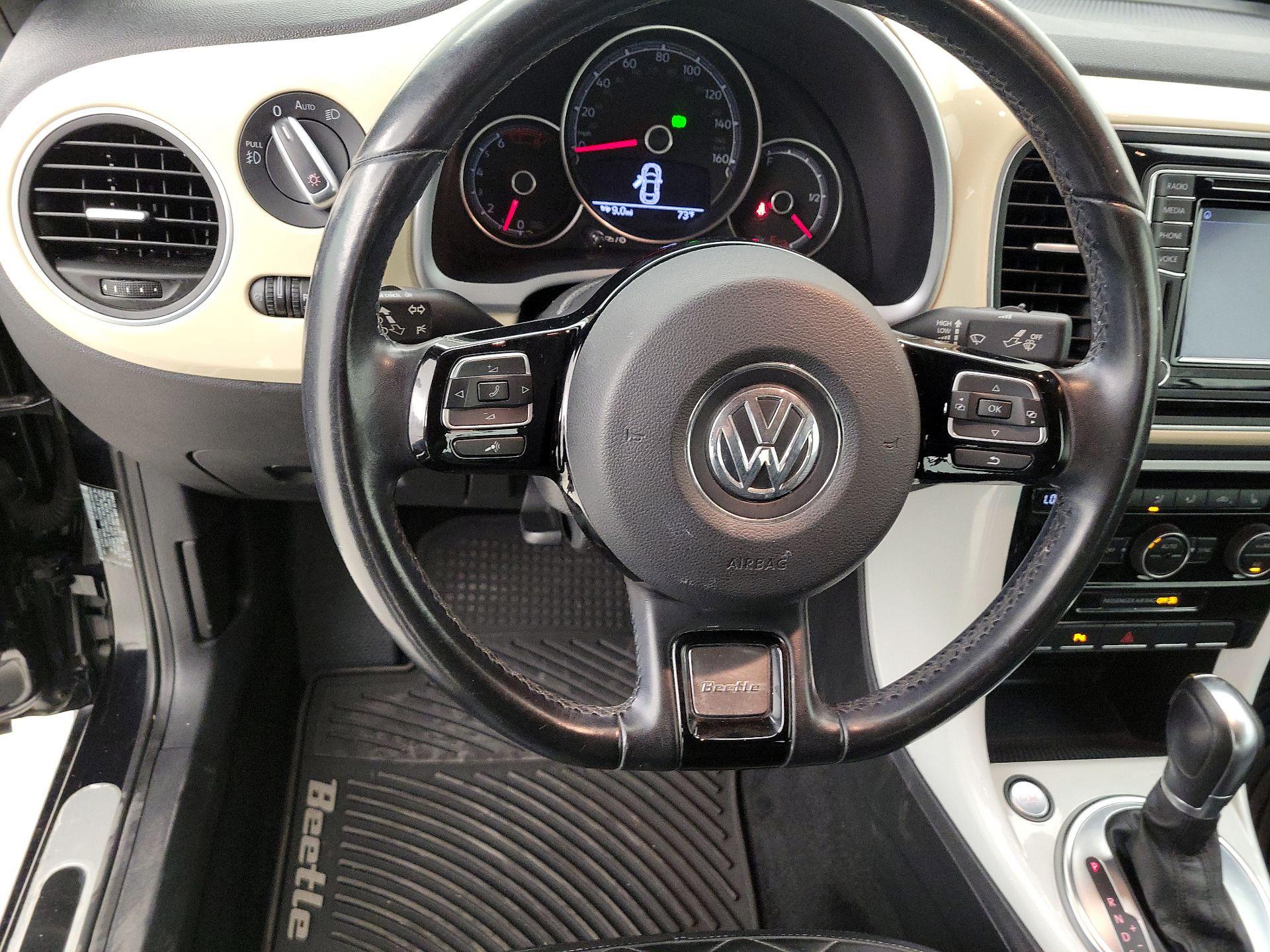 Thumbnail: 2019 Volkswagen Beetle - 10