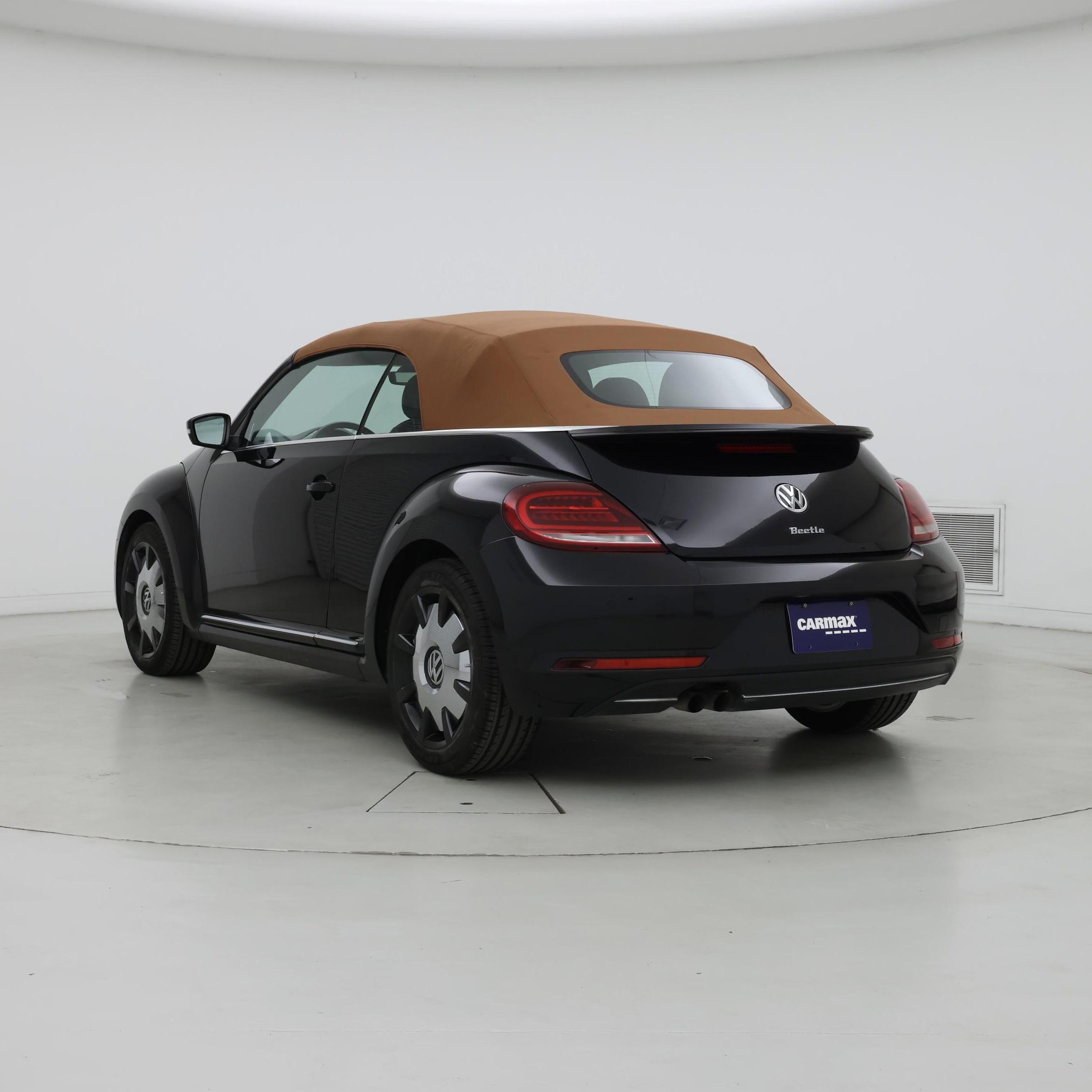 Thumbnail: 2019 Volkswagen Beetle - 2