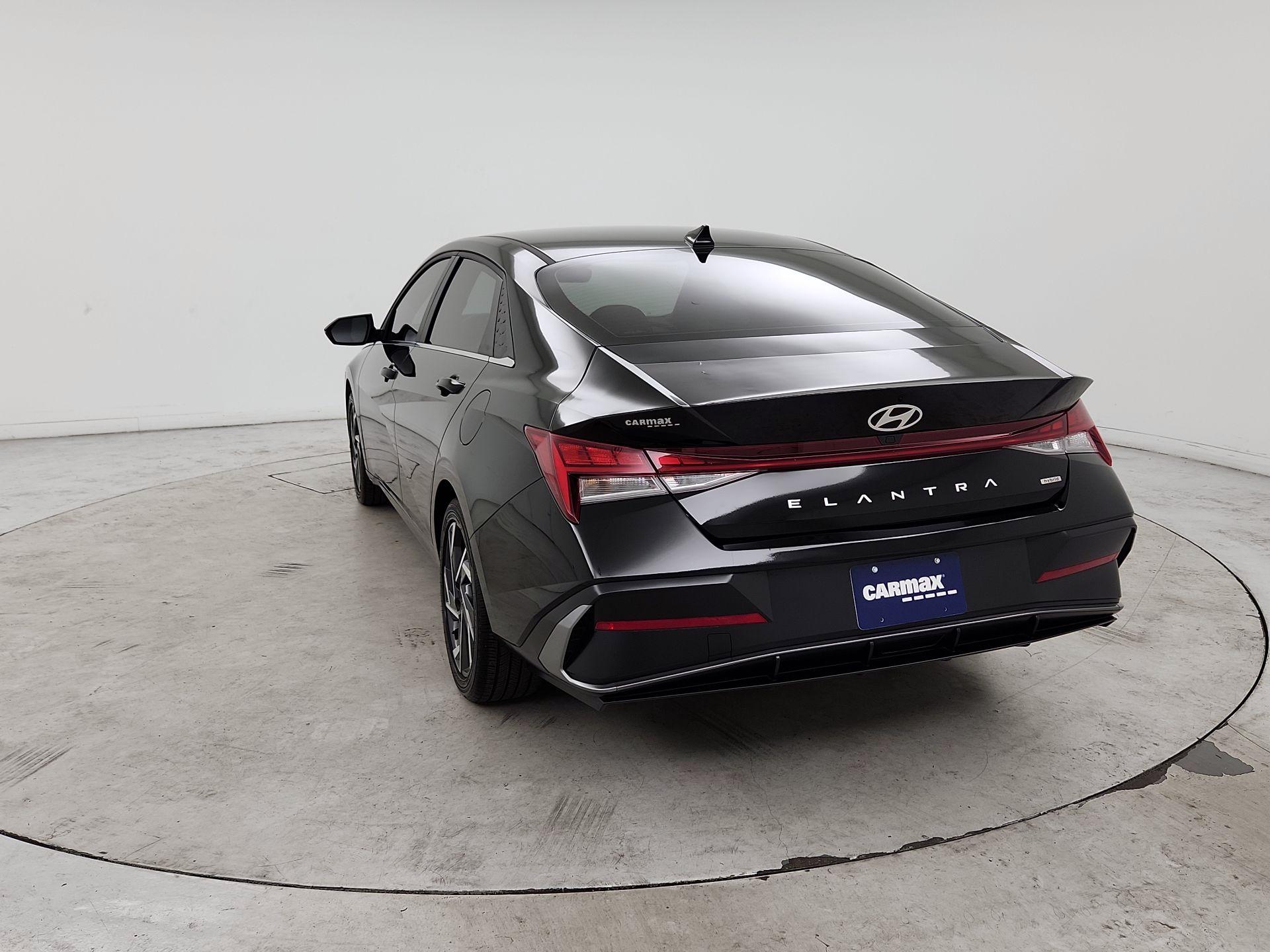 Thumbnail: 2025 Hyundai Elantra - 7