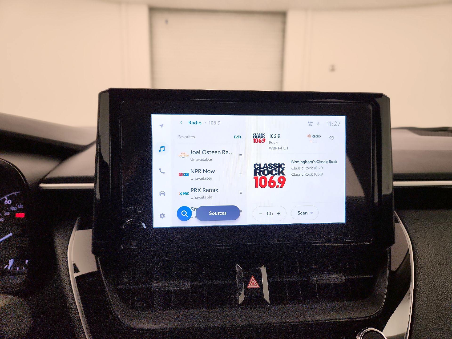 Thumbnail: 2025 Toyota Corolla - 13