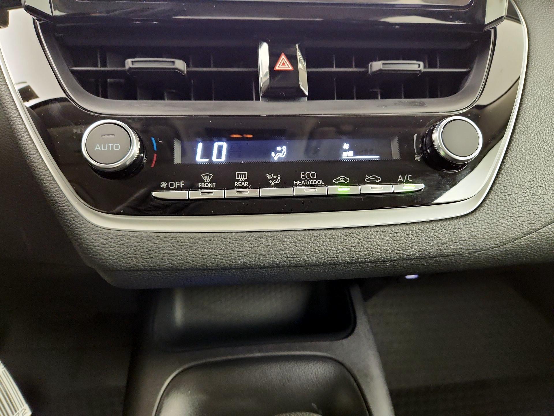 Thumbnail: 2025 Toyota Corolla - 14