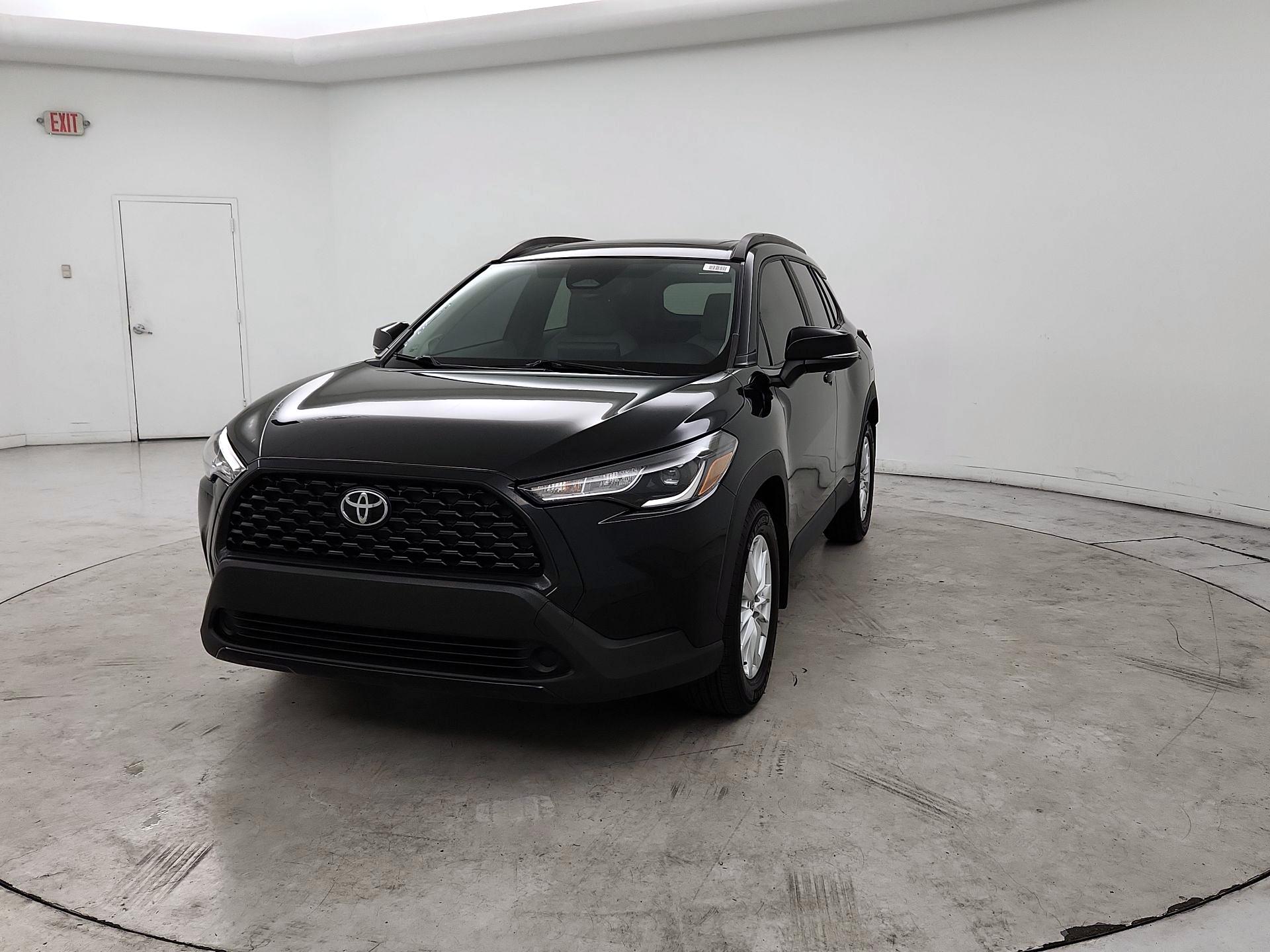 Thumbnail: 2024 Toyota Corolla Cross - 3