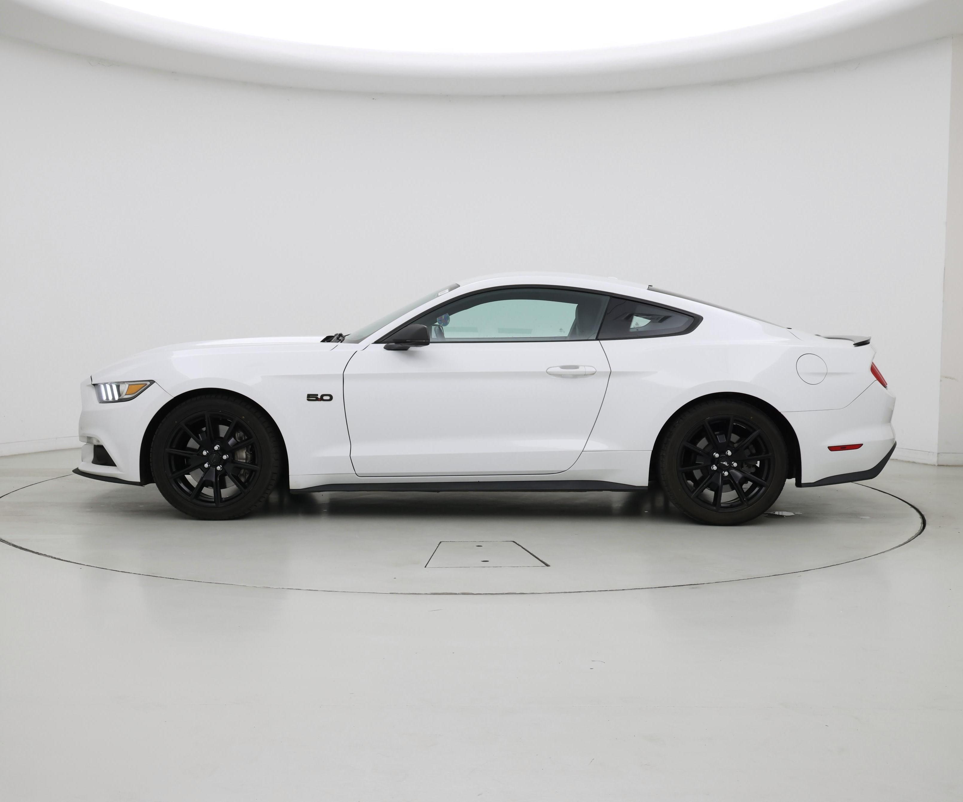 Thumbnail: 2017 Ford Mustang - 3