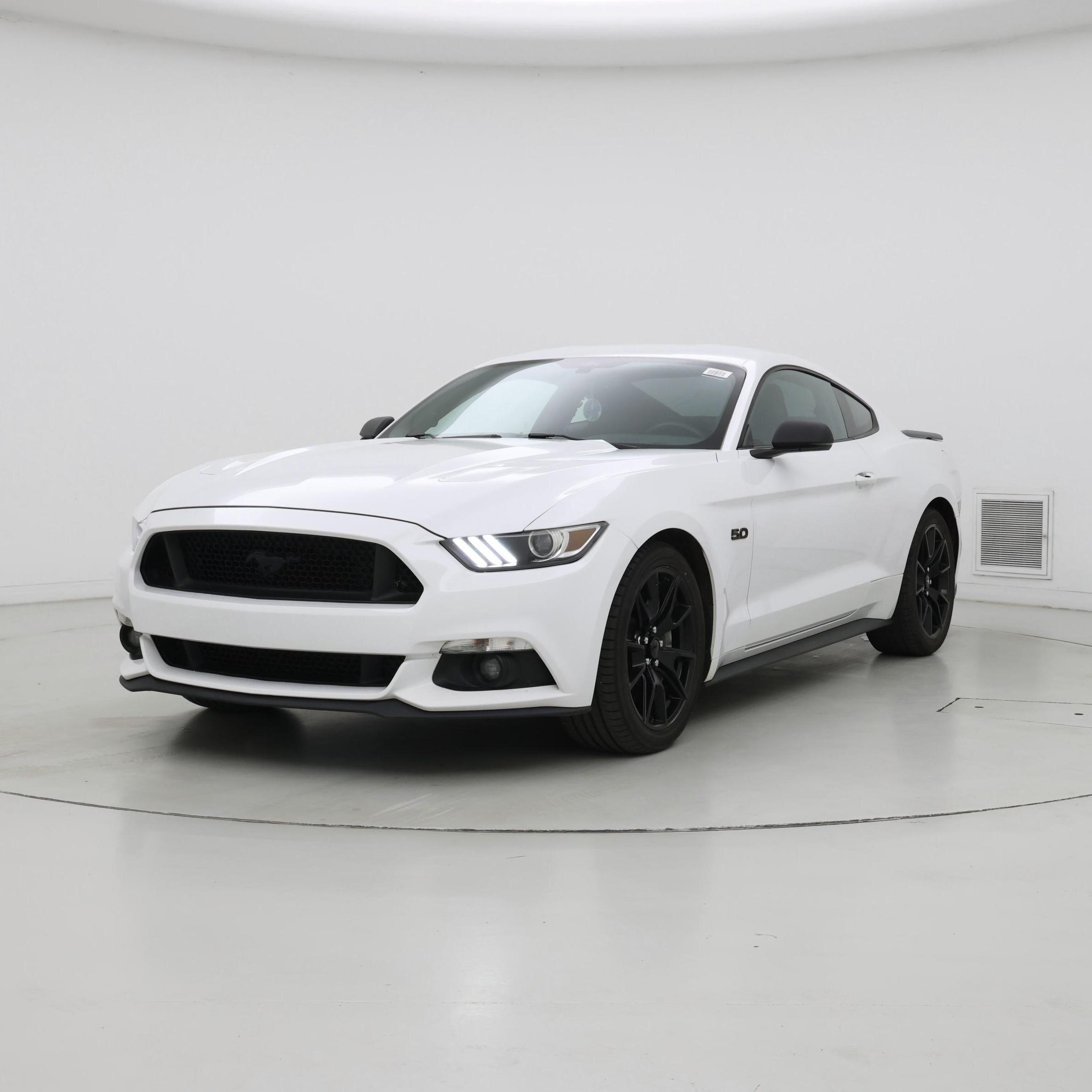 Thumbnail: 2017 Ford Mustang - 4