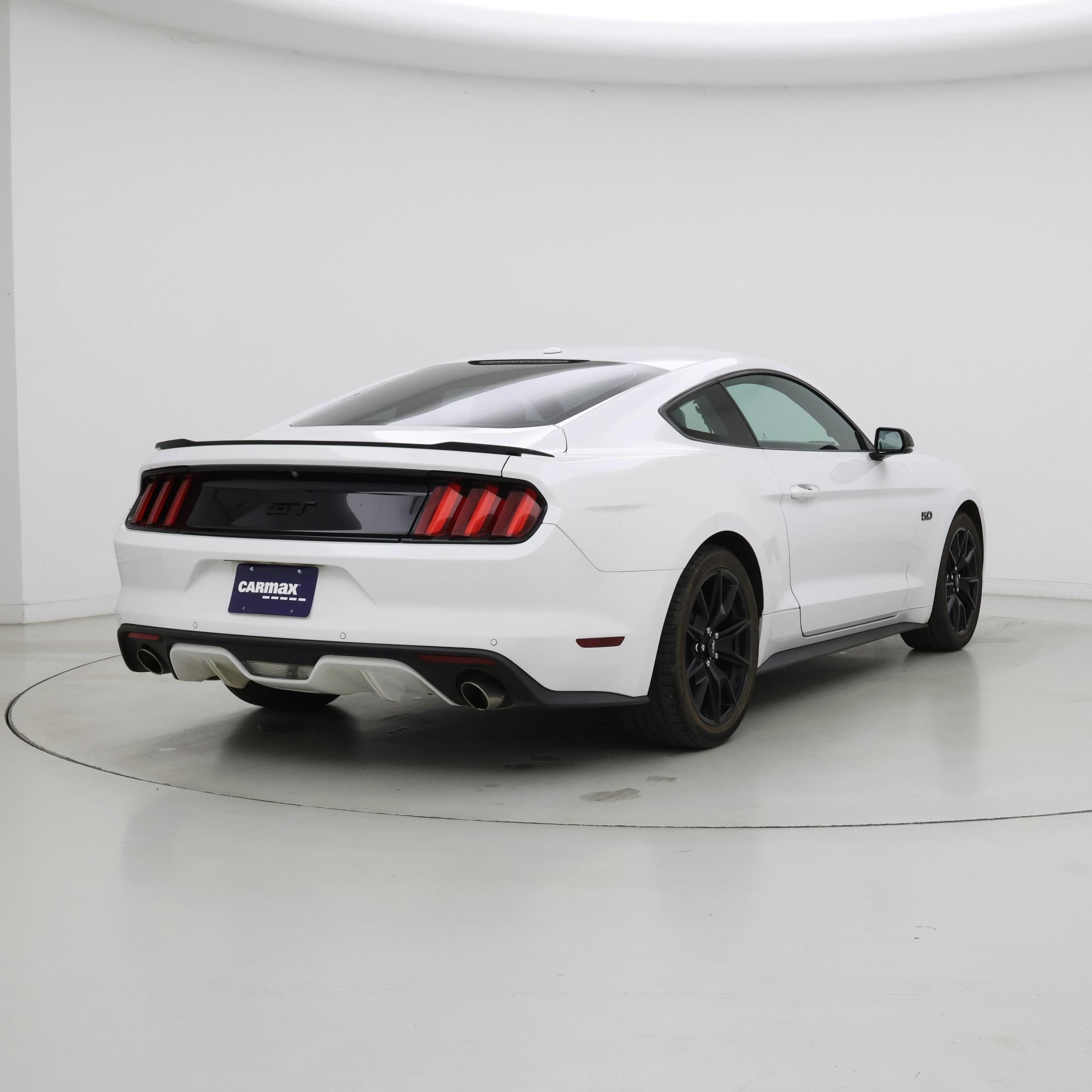 Thumbnail: 2017 Ford Mustang - 8