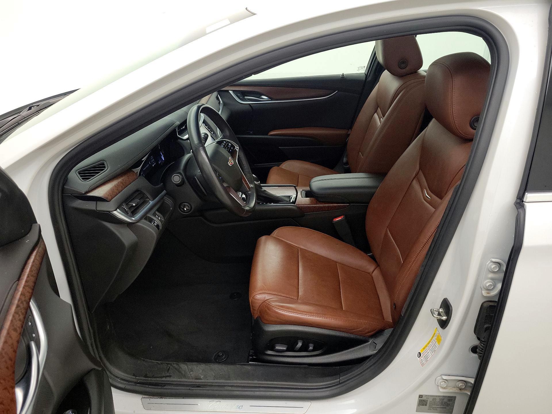 Thumbnail: 2019 Cadillac XTS - 11