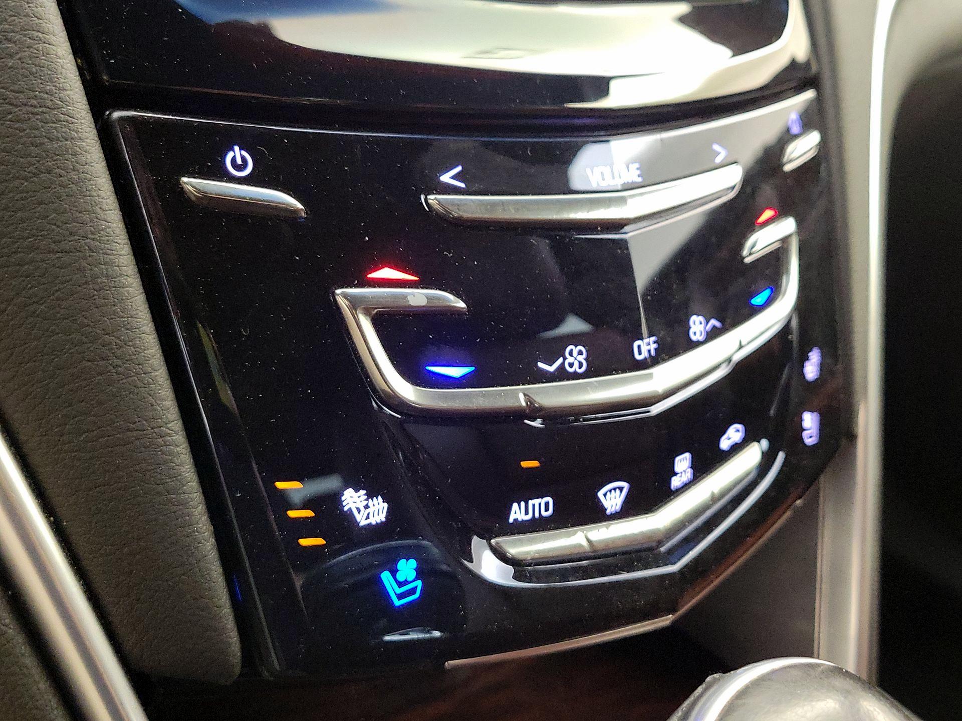 Thumbnail: 2019 Cadillac XTS - 17