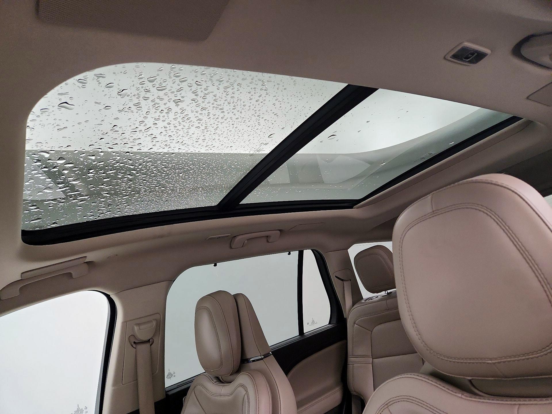 Thumbnail: 2021 Lincoln Aviator - 20