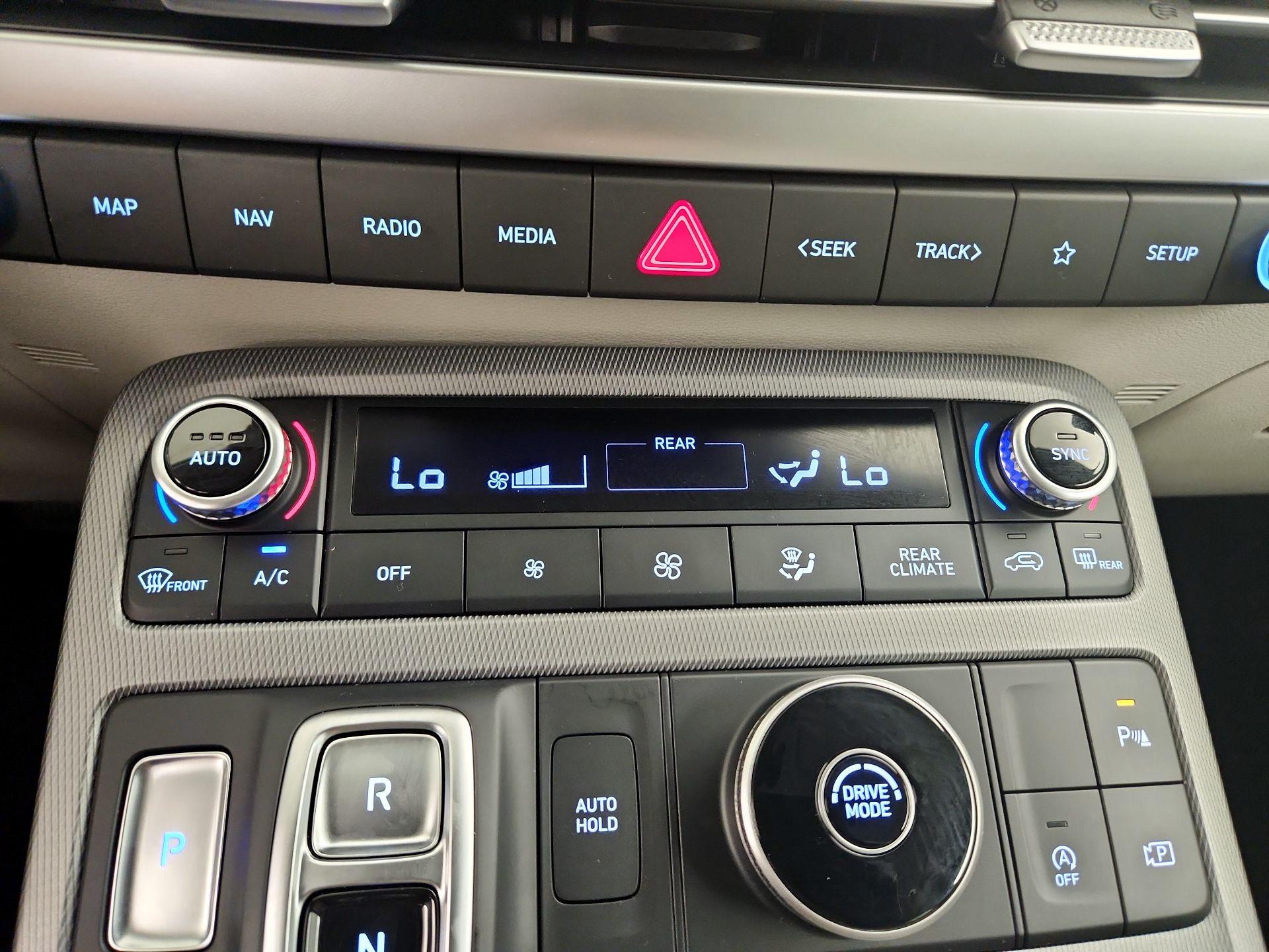 Thumbnail: 2025 Hyundai Palisade - 17