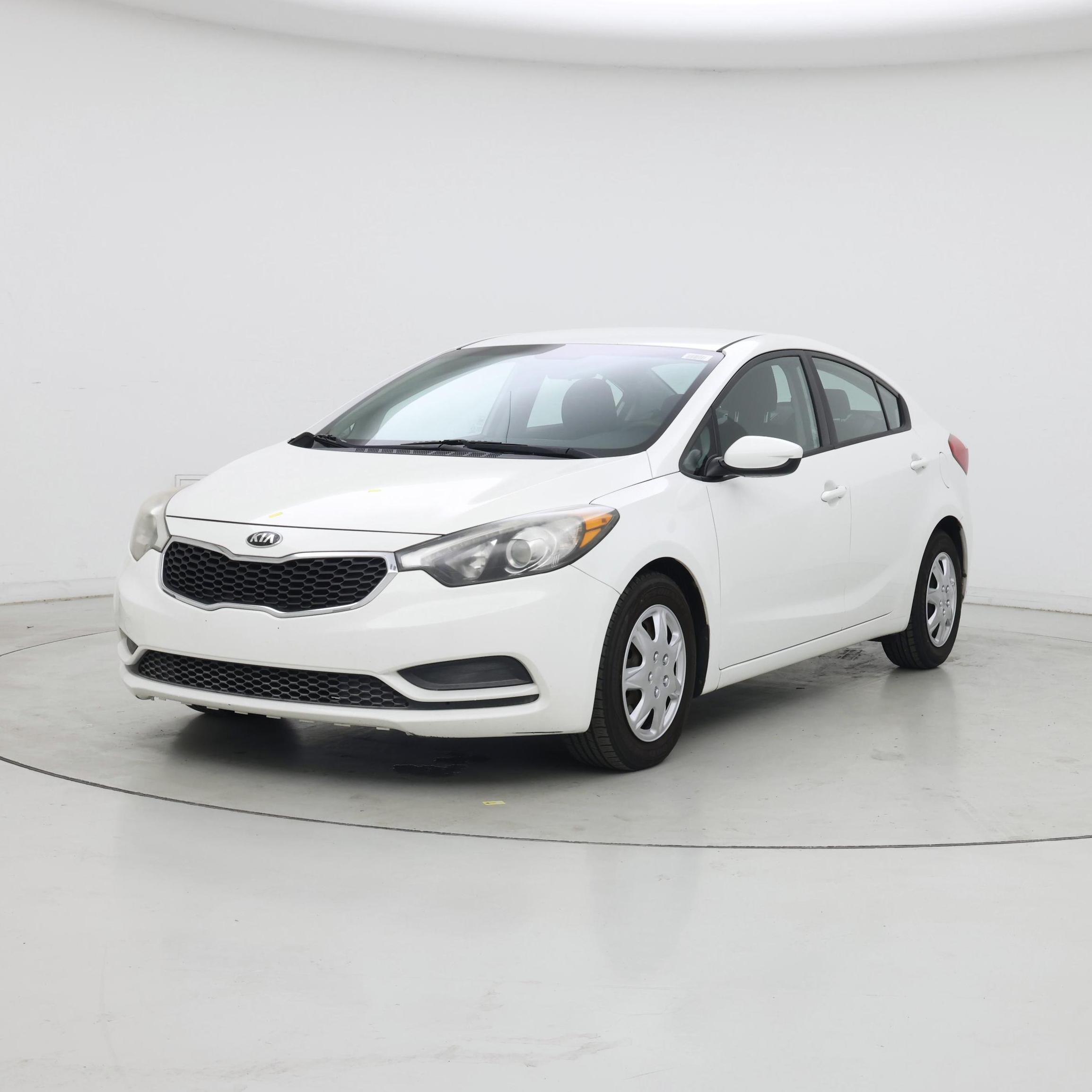Thumbnail: 2016 Kia Forte - 4