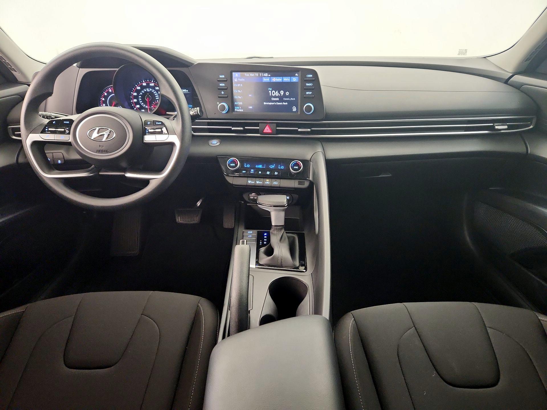 Thumbnail: 2023 Hyundai Elantra - 9