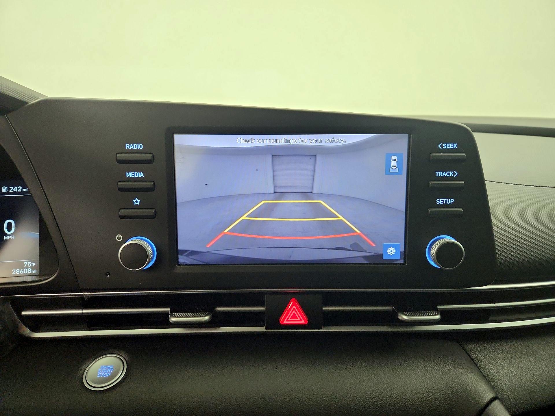 Thumbnail: 2023 Hyundai Elantra - 14