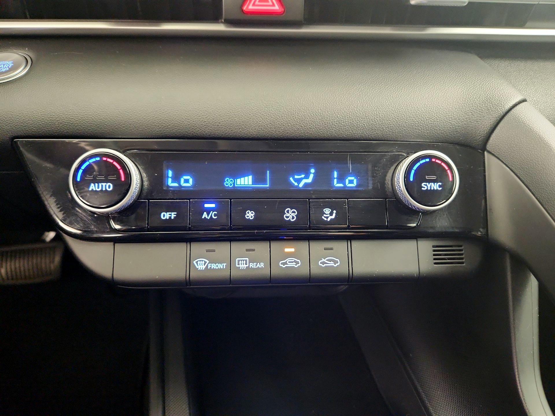 Thumbnail: 2023 Hyundai Elantra - 16