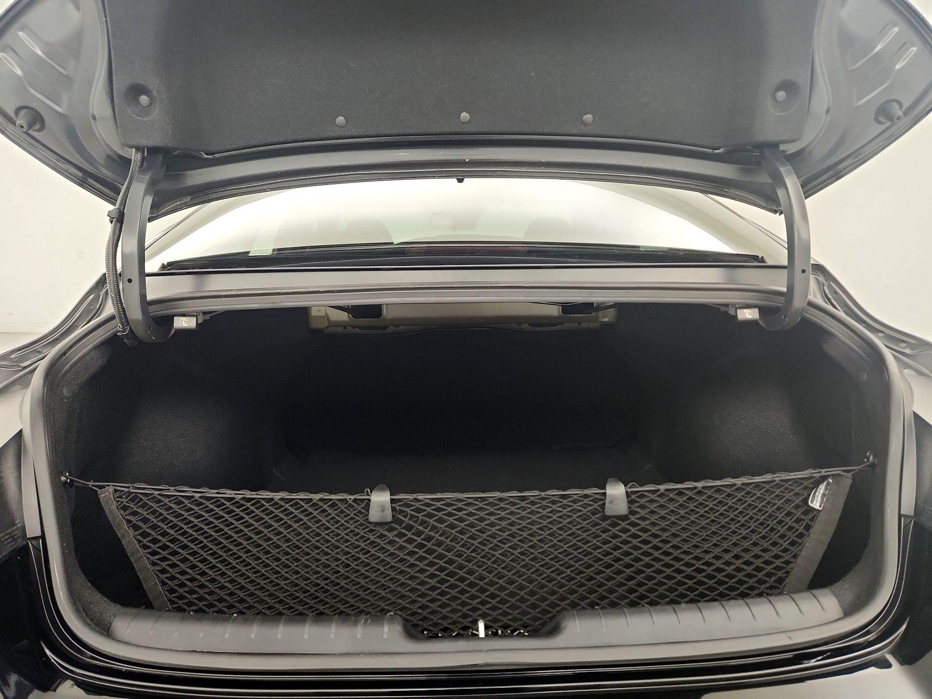 Thumbnail: 2023 Hyundai Elantra - 20