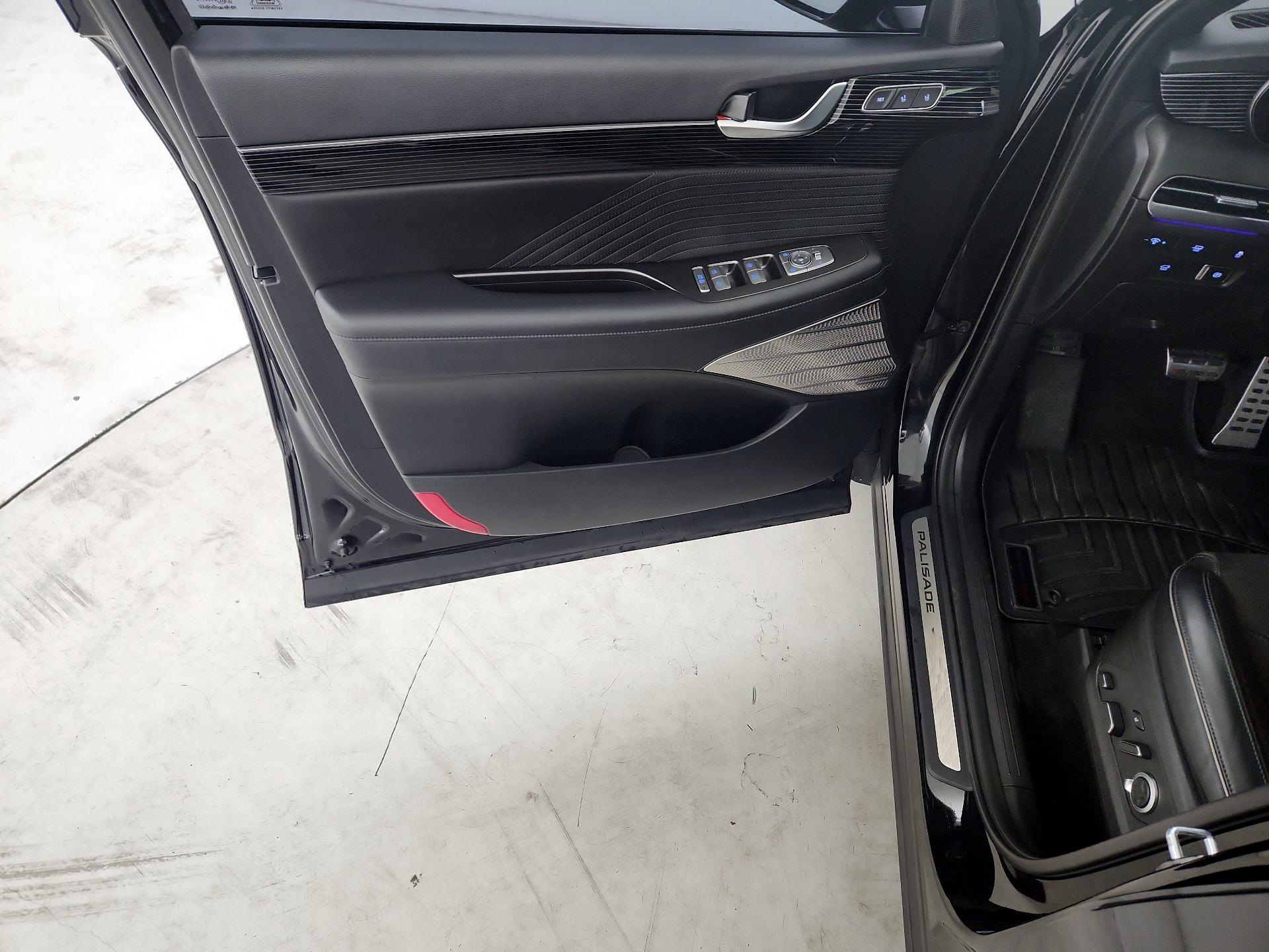 Thumbnail: 2025 Hyundai Palisade - 12