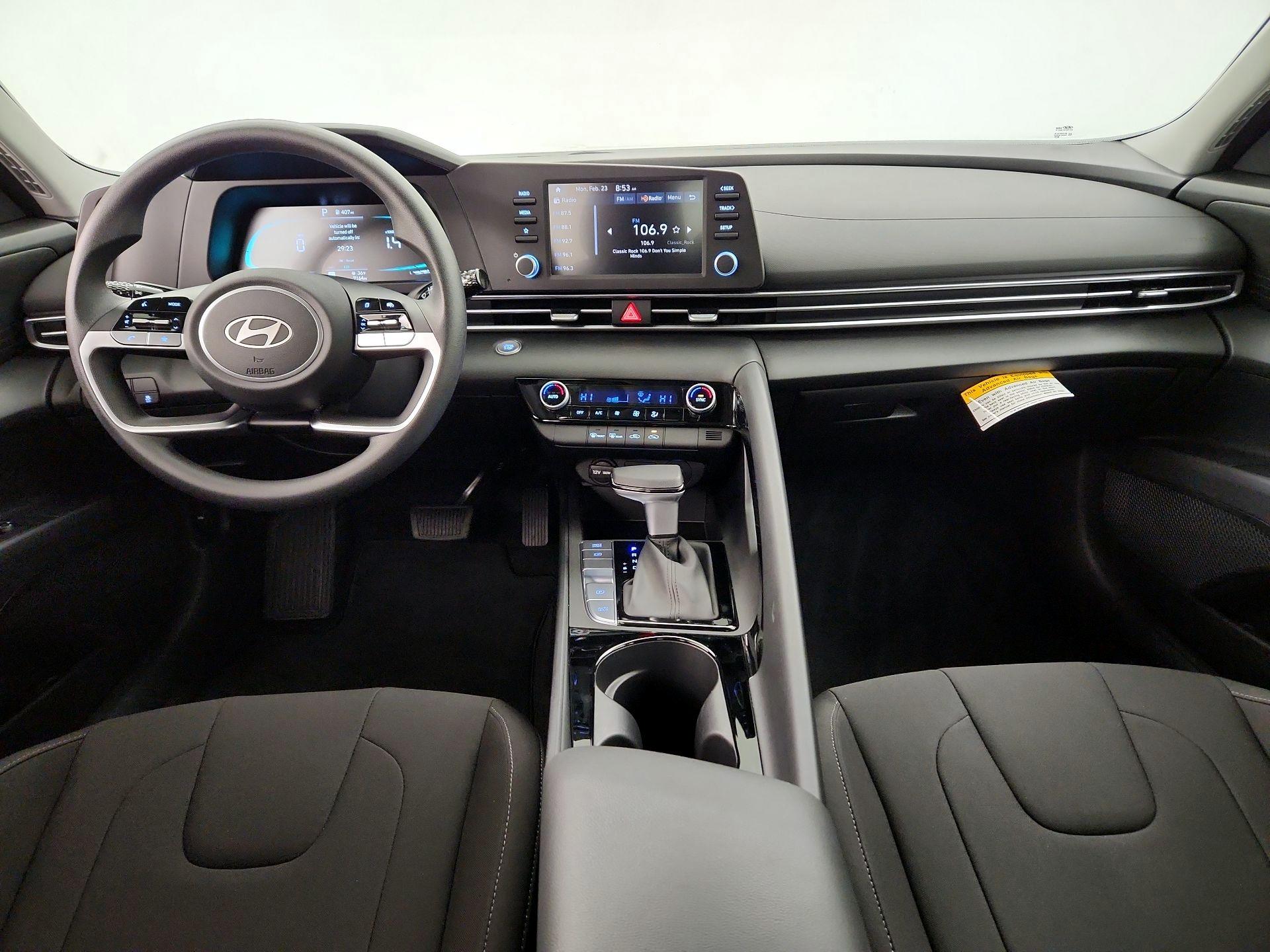 Thumbnail: 2025 Hyundai Elantra - 9