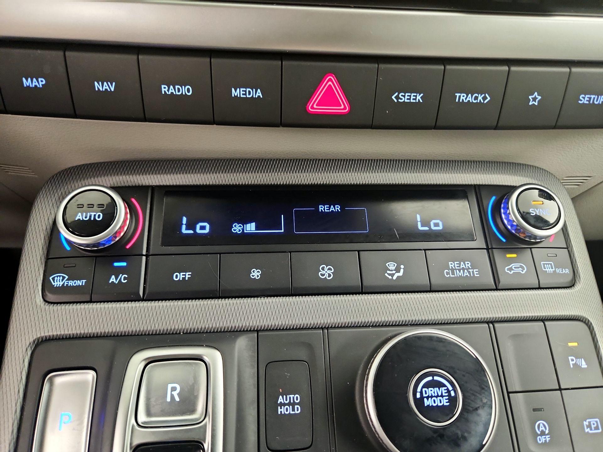 Thumbnail: 2024 Hyundai Palisade - 17