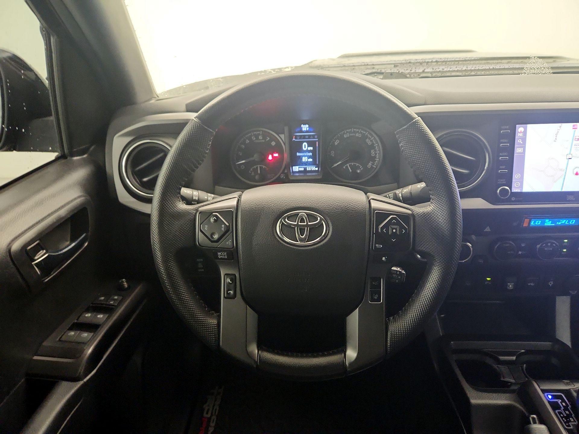 Thumbnail: 2021 Toyota Tacoma - 10