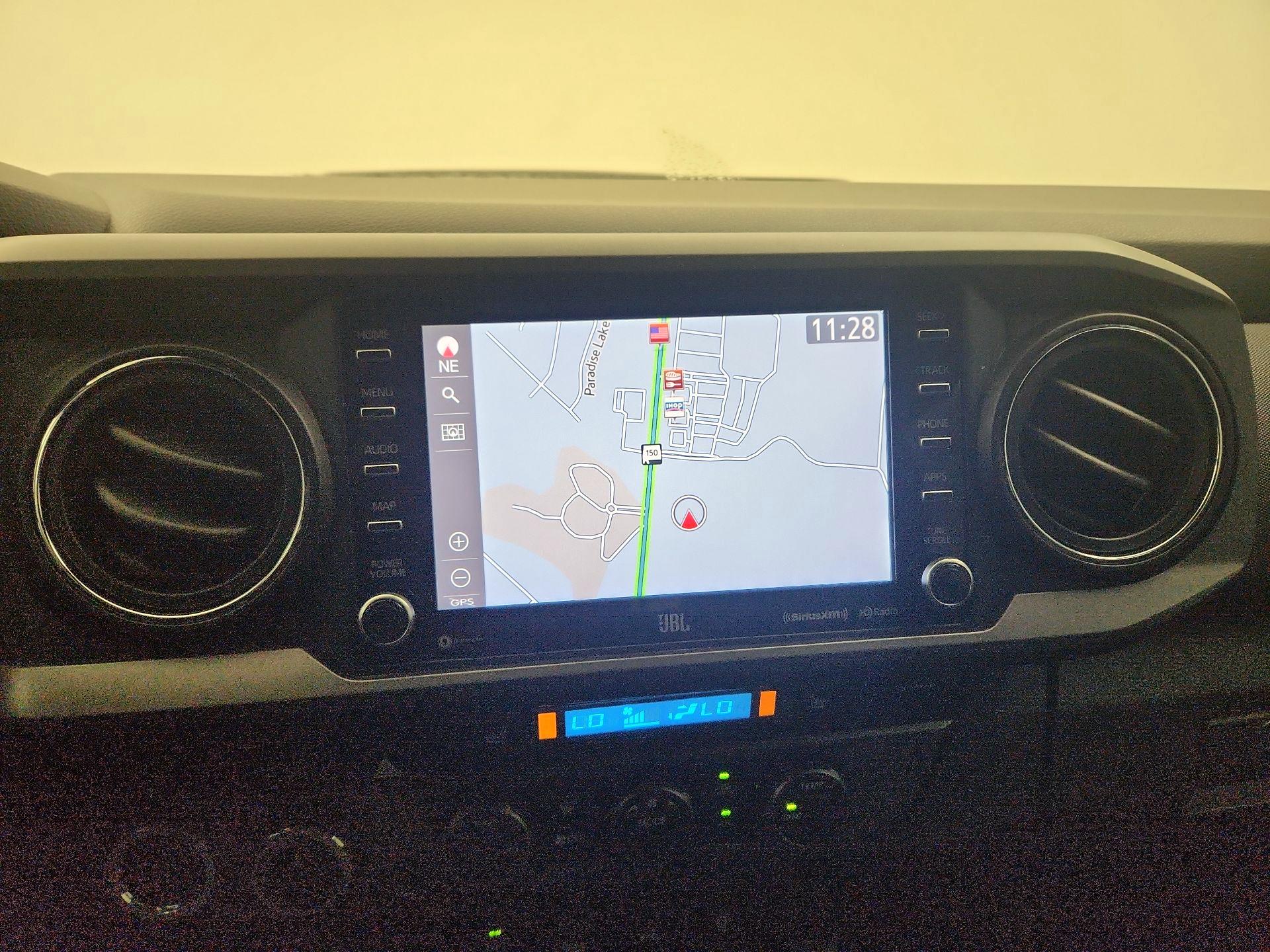 Thumbnail: 2021 Toyota Tacoma - 14