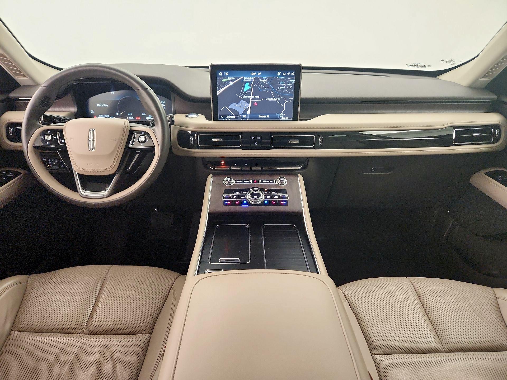 Thumbnail: 2021 Lincoln Aviator - 9