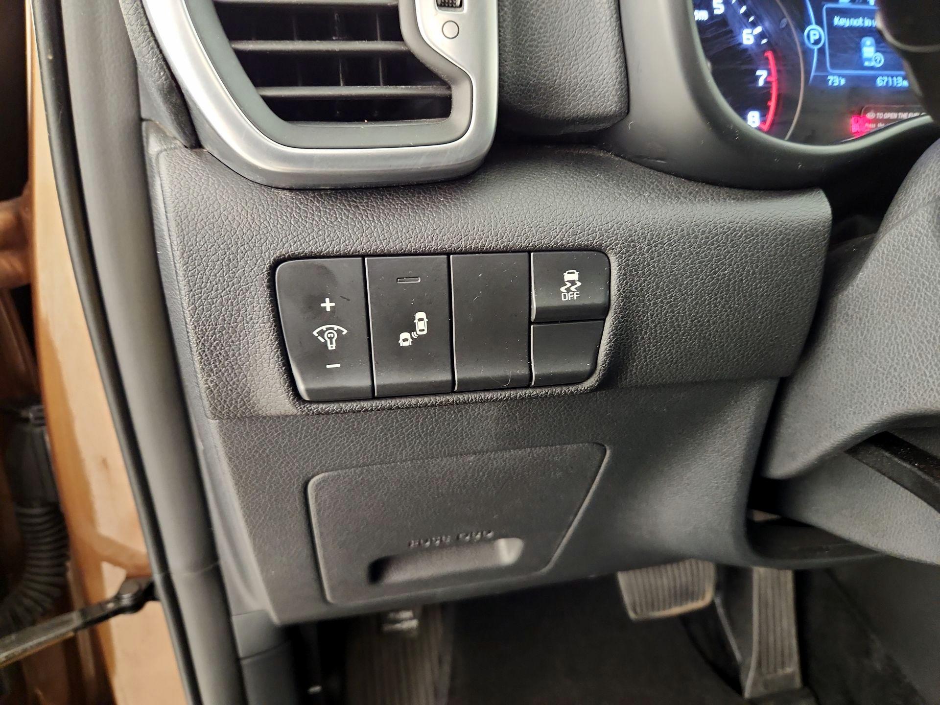 Thumbnail: 2018 Kia Sportage - 13