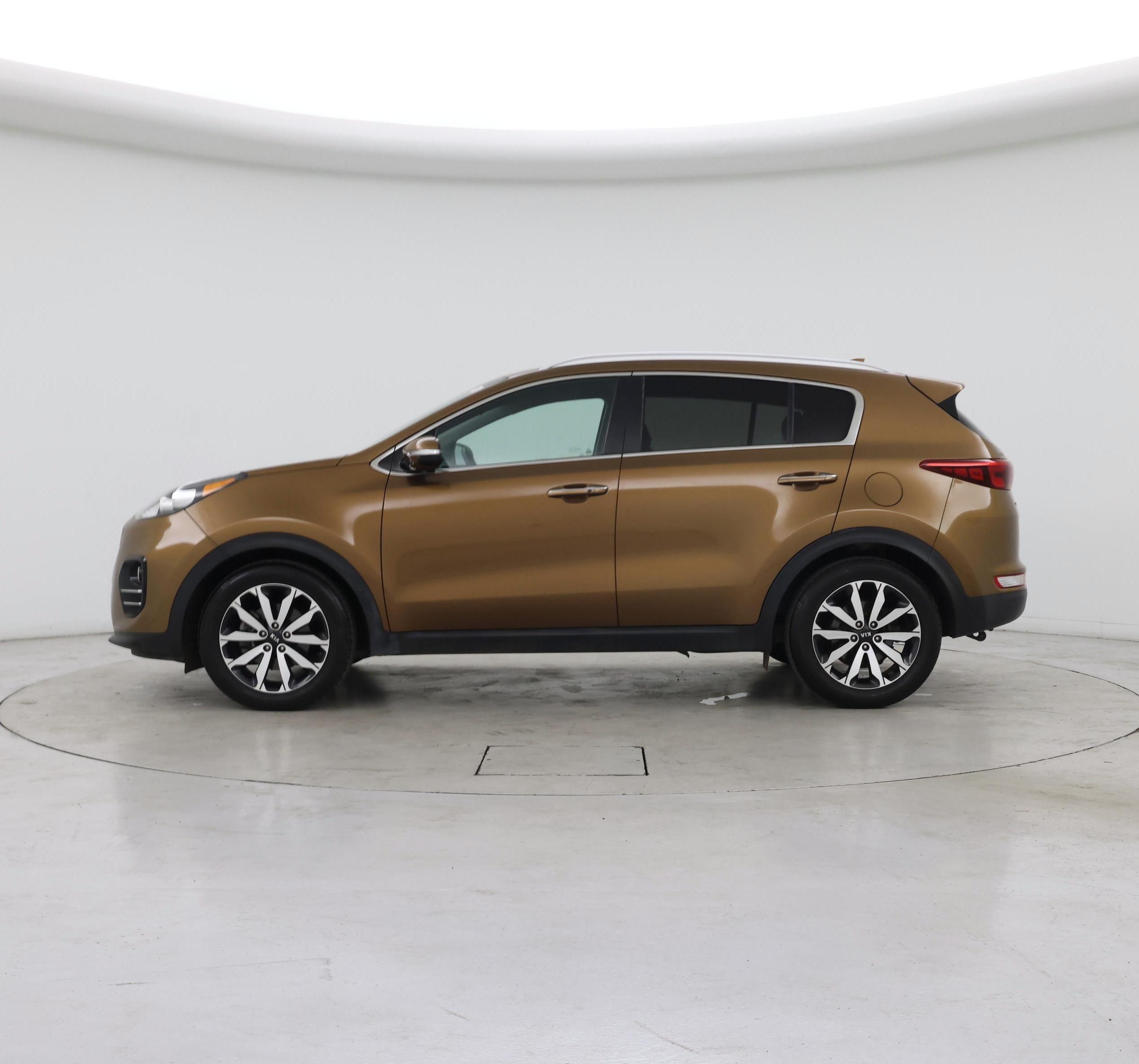 Thumbnail: 2018 Kia Sportage - 3